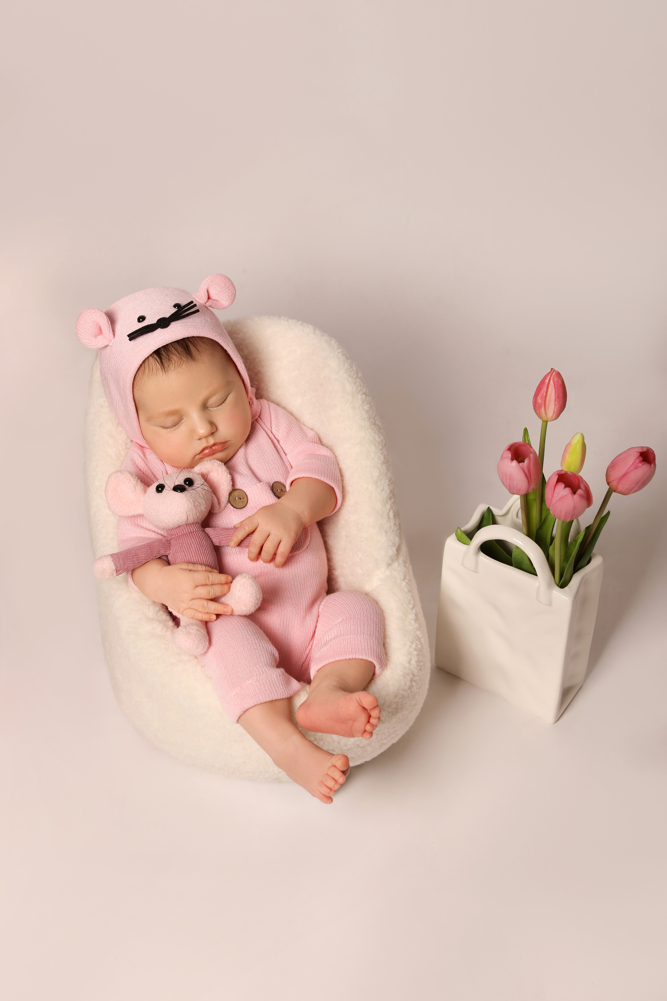 Эмилия — пакет № 3 «ПРЕМИУМ». Фотограф новорожденных в г. Великий Новгород — Екатерина Новикова