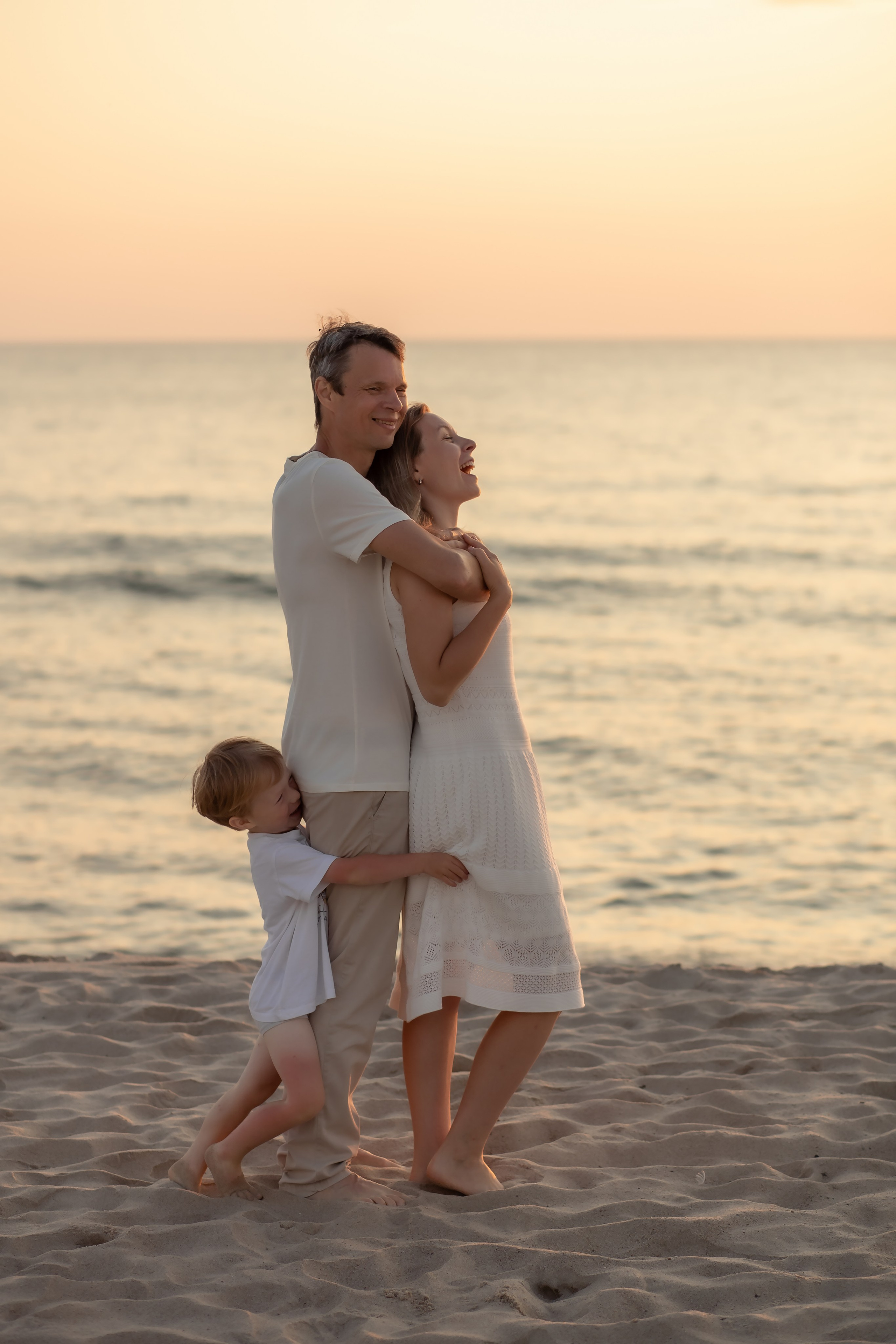 Екатерина и Антон. На закате. Фотограф в Калининграде Решетникова Алина