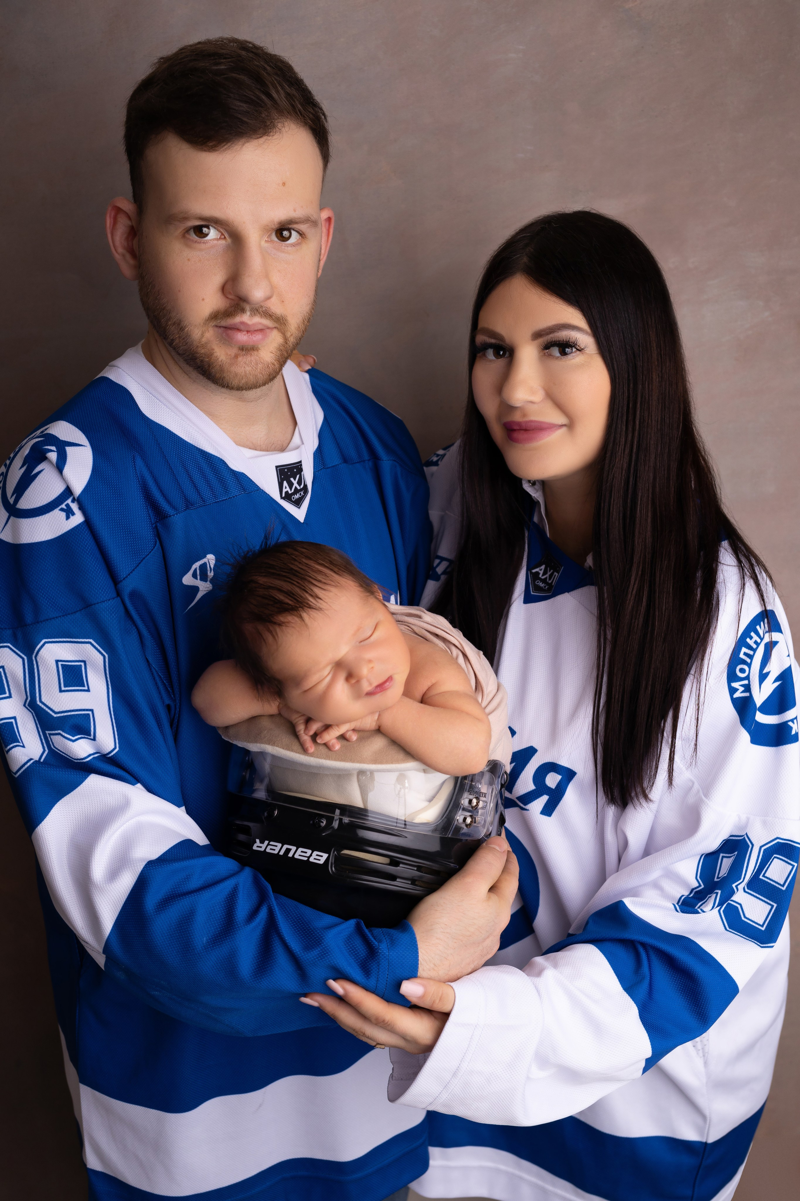 Семейные кадры от Elvira Kamaeva. Фотограф новорожденных малышей в Омске и Омской области Эльвира Камаева