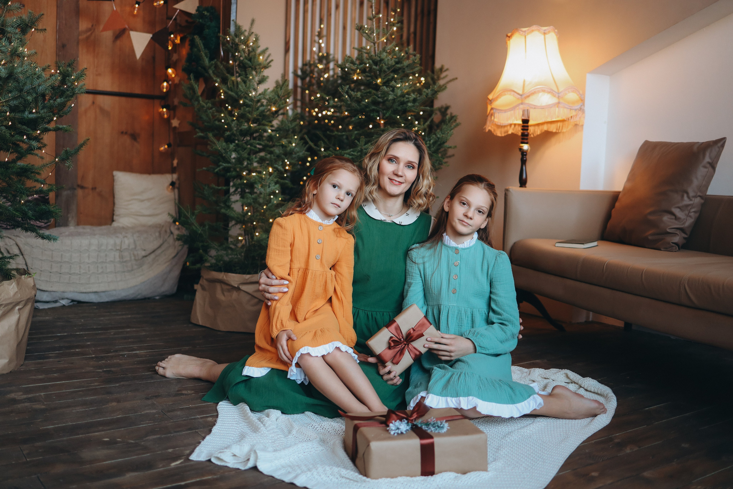 Мама и дочки в фотостудии Чувство. Marina Shakirova Photography