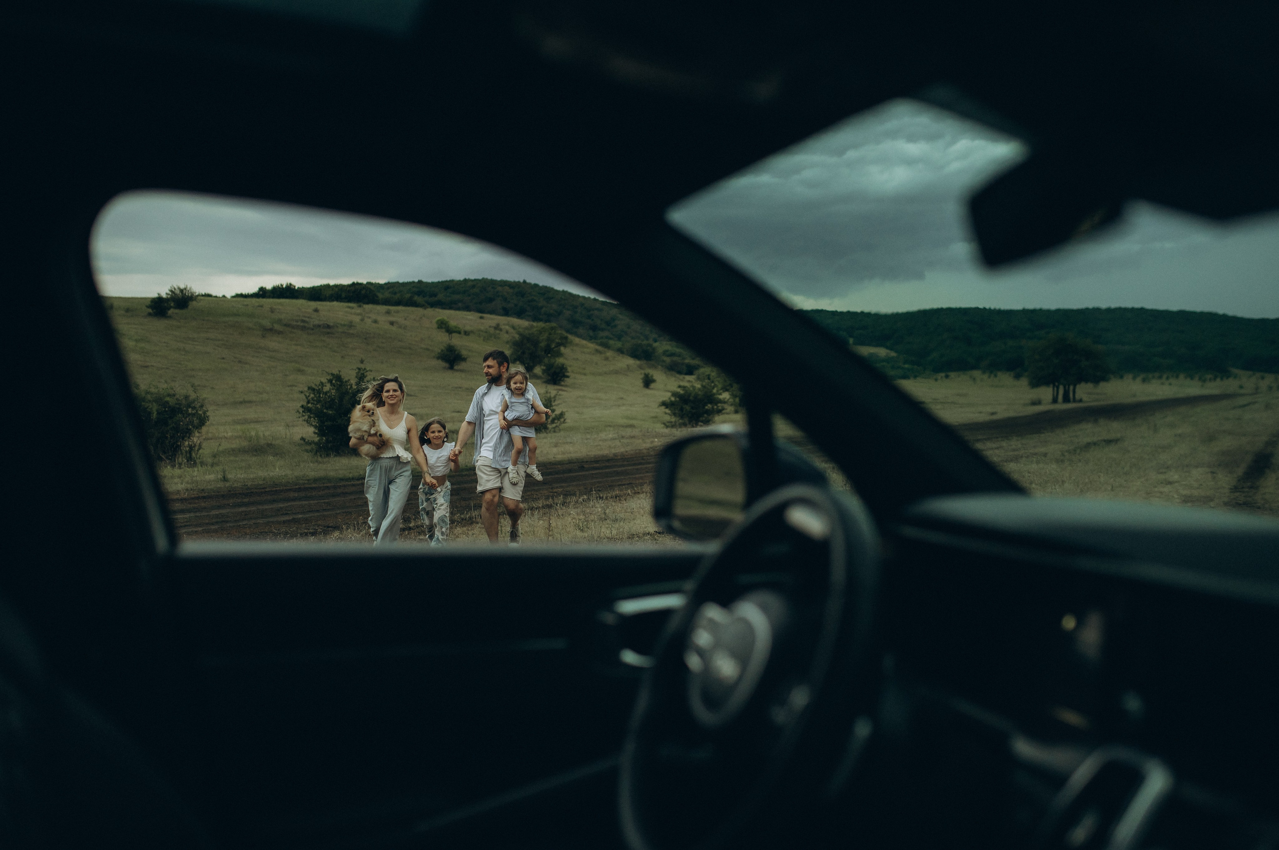 В грозу. Фотограф Быстрова Дарья г. Москва