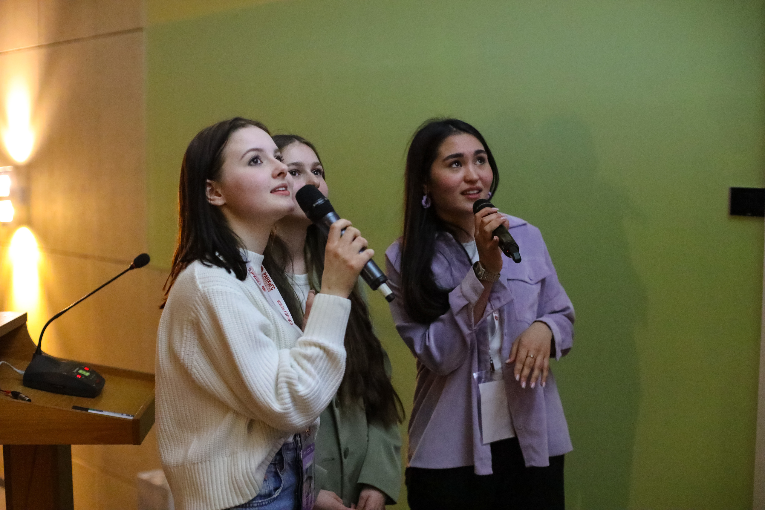 Репортажная съемка проекта "Территория абитуриентов" 2022. Фотоаппарат: Canon 550D. Объектив: Canon EF-S 18-55mm f/3.5-5.6 IS STM