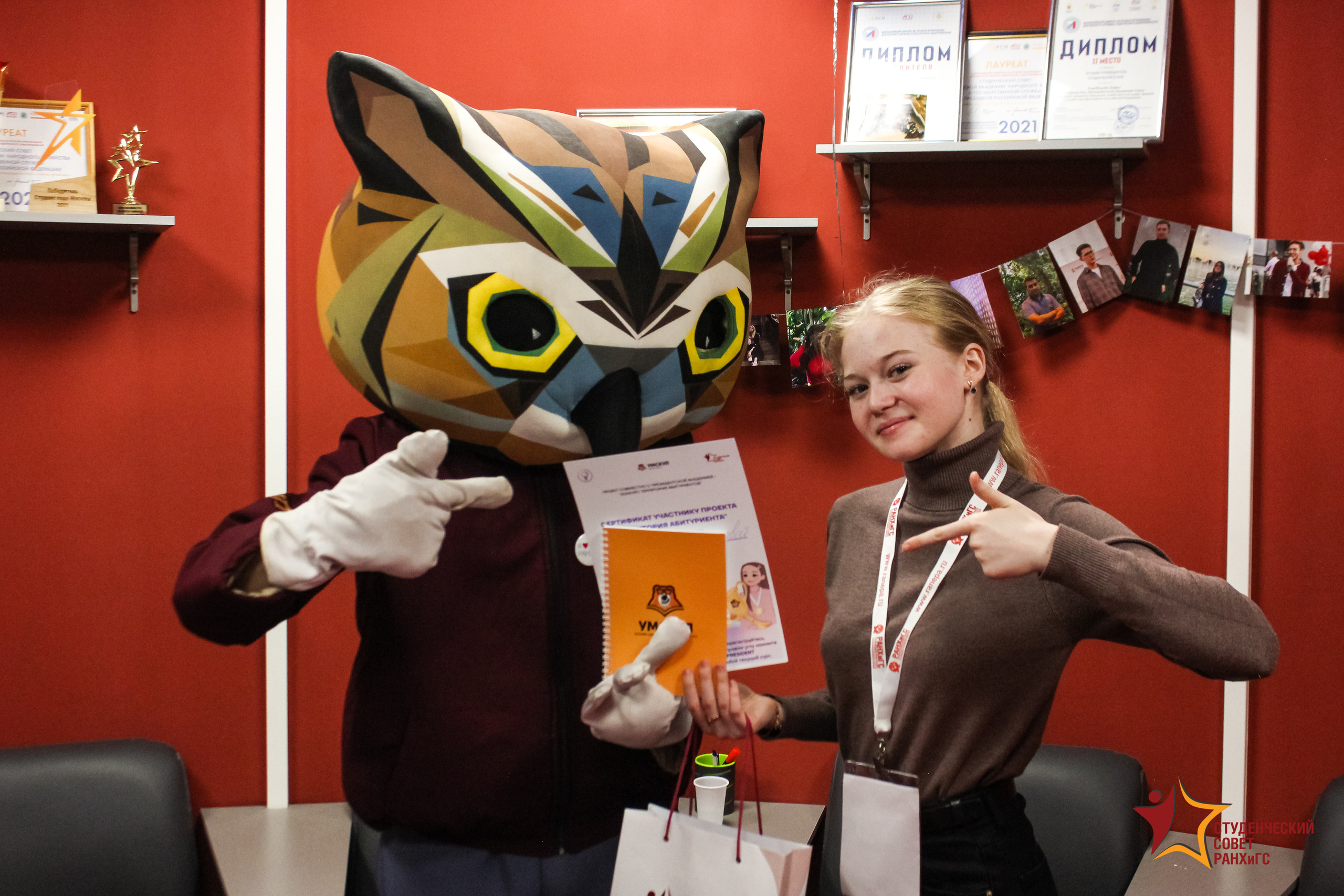 Репортажная съемка проекта "Территория абитуриентов" 2022. Фотоаппарат: Canon 550D. Объектив: Canon EF-S 18-55mm f/3.5-5.6 IS STM