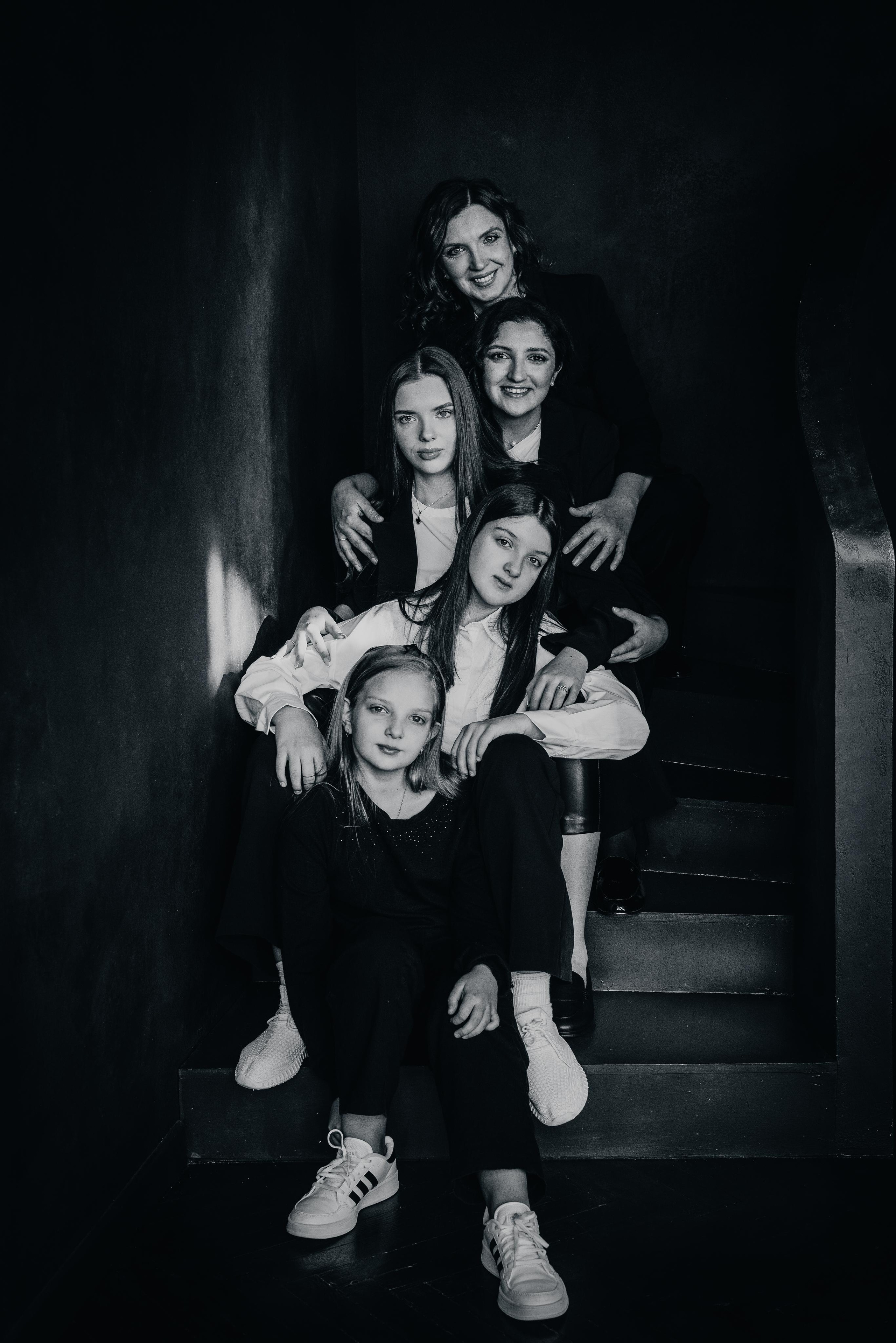 Наташа и дочери. Портретный арт-фотограф в Екатеринбурге Алена Нестерова