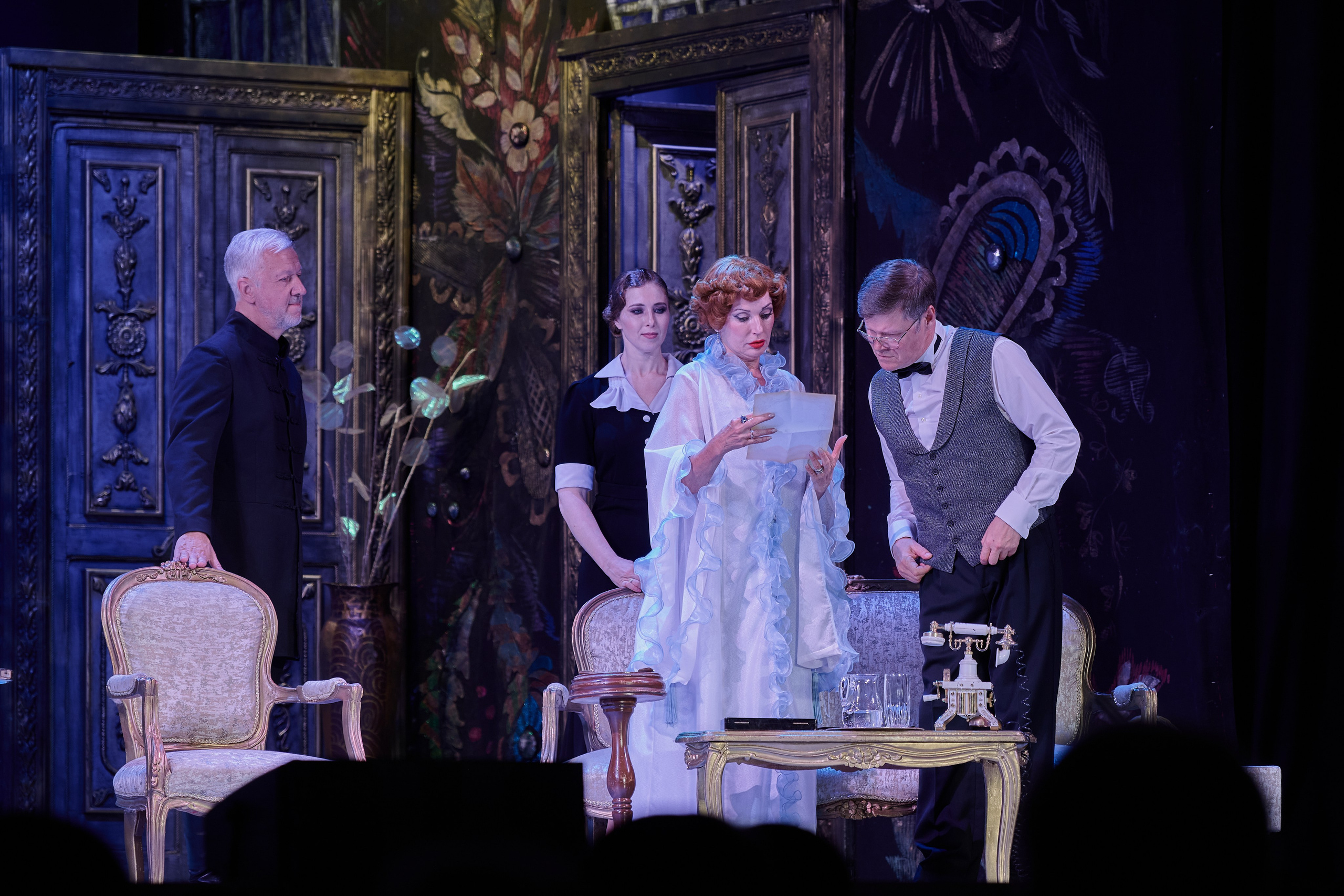 Спектакль «Товарищ». Фотограф Роман Адлер