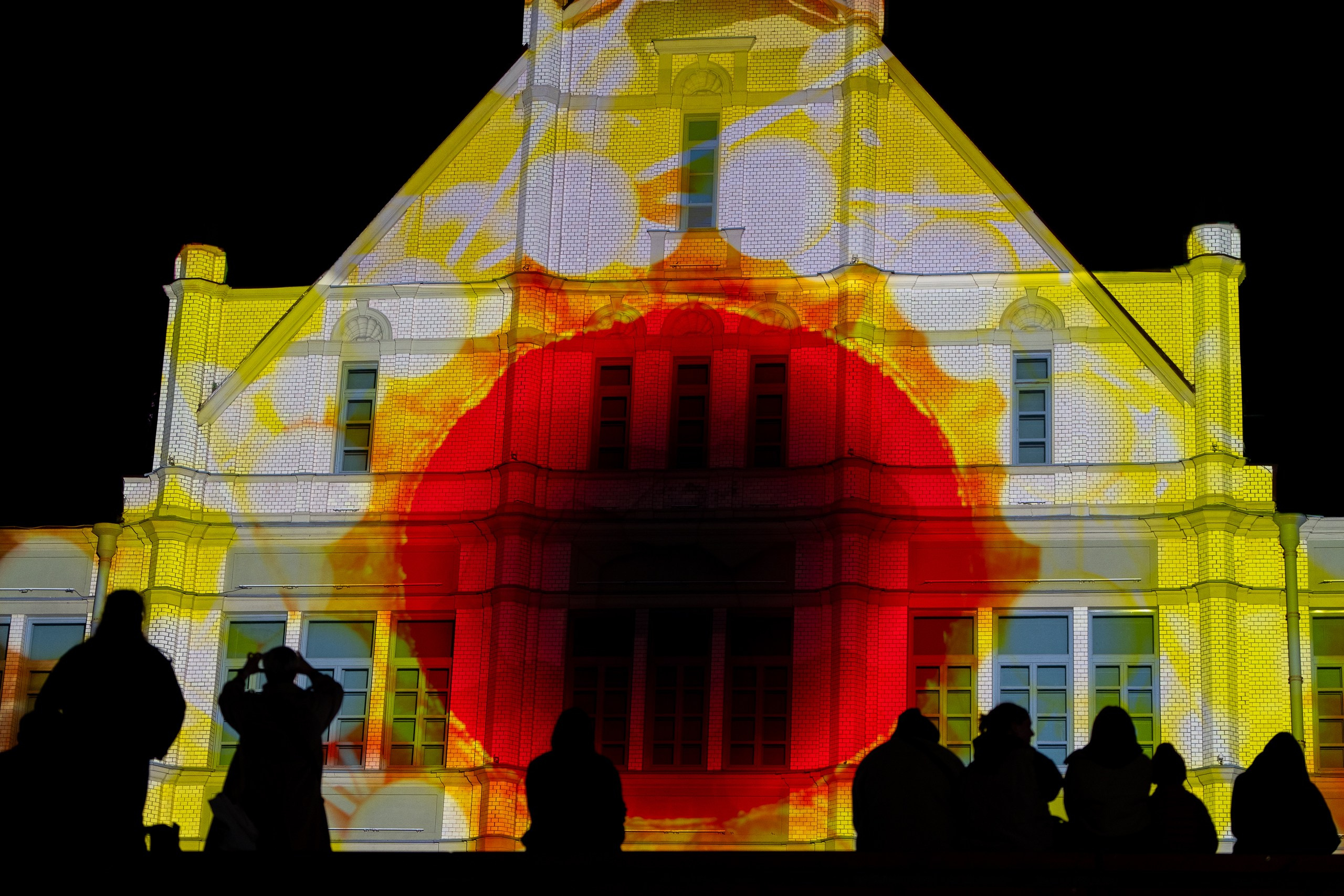 INTERVALS 2024. Sunnyman