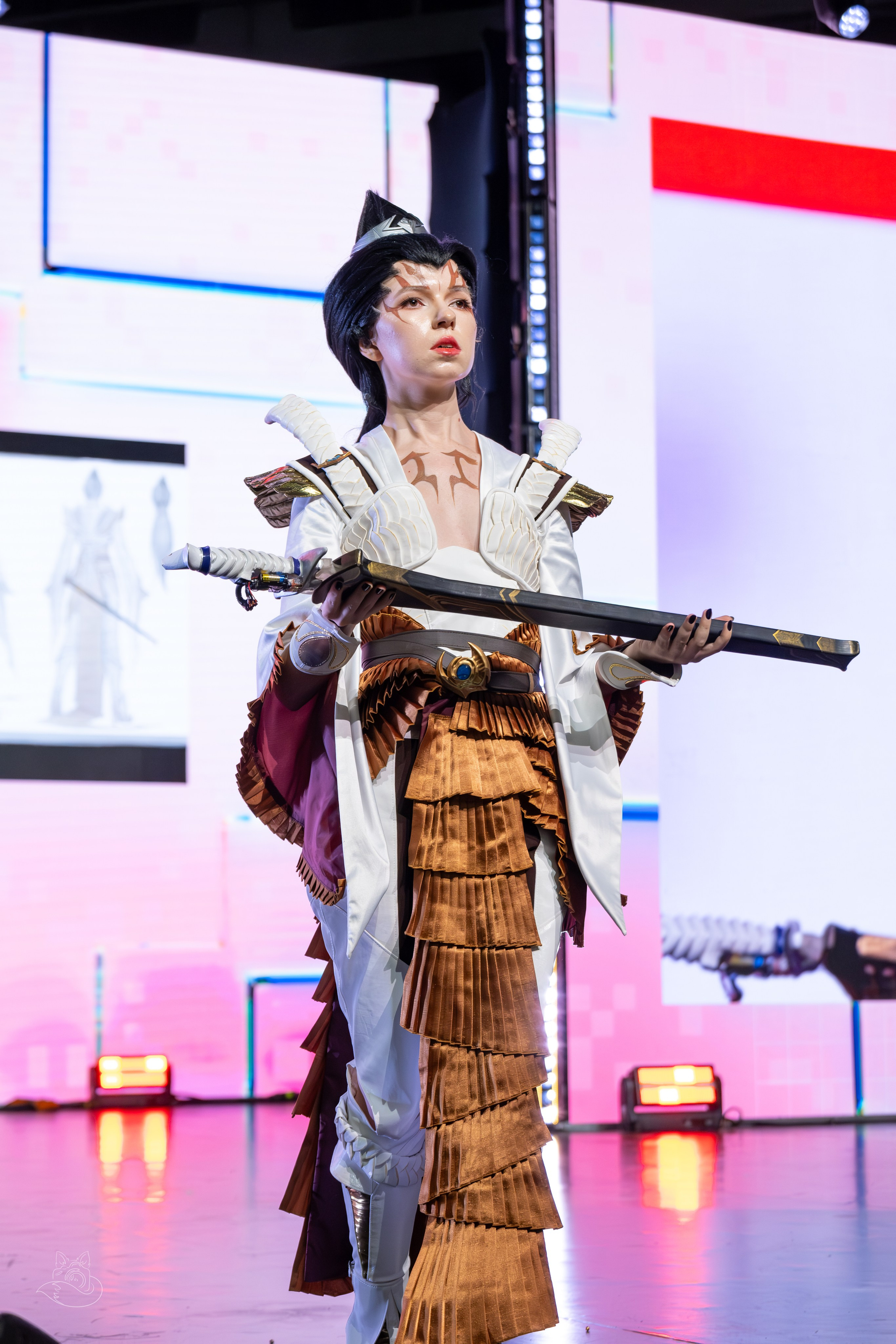 Сцена РЭД ЭКСПО 2024. Косплей фотограф