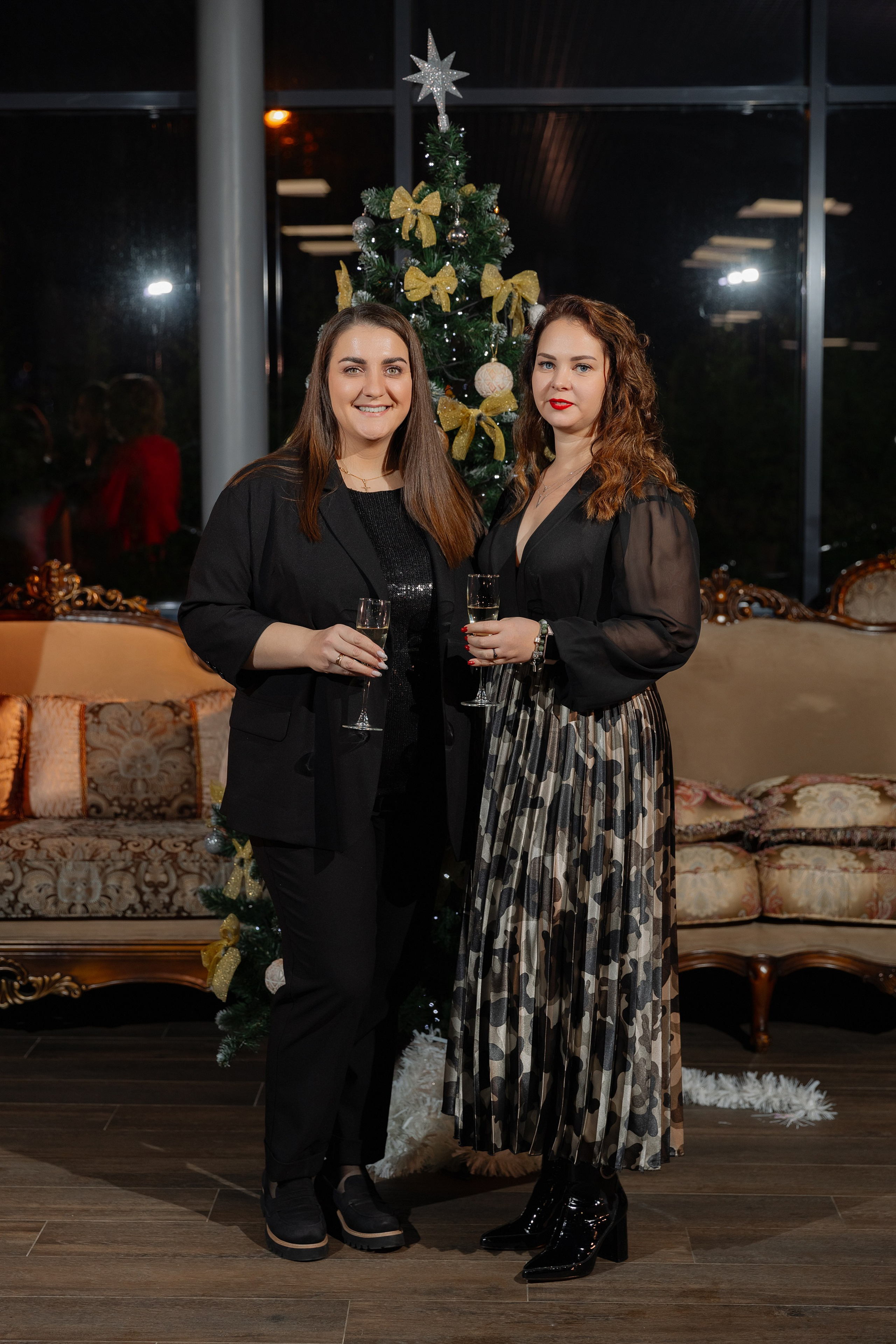 Корпоративная новогодняя фотосъемка для BELARUSBANK в Ресторане «Урарту». Свадебный фотограф в Минске/Беларуси Сергей Спиридонов