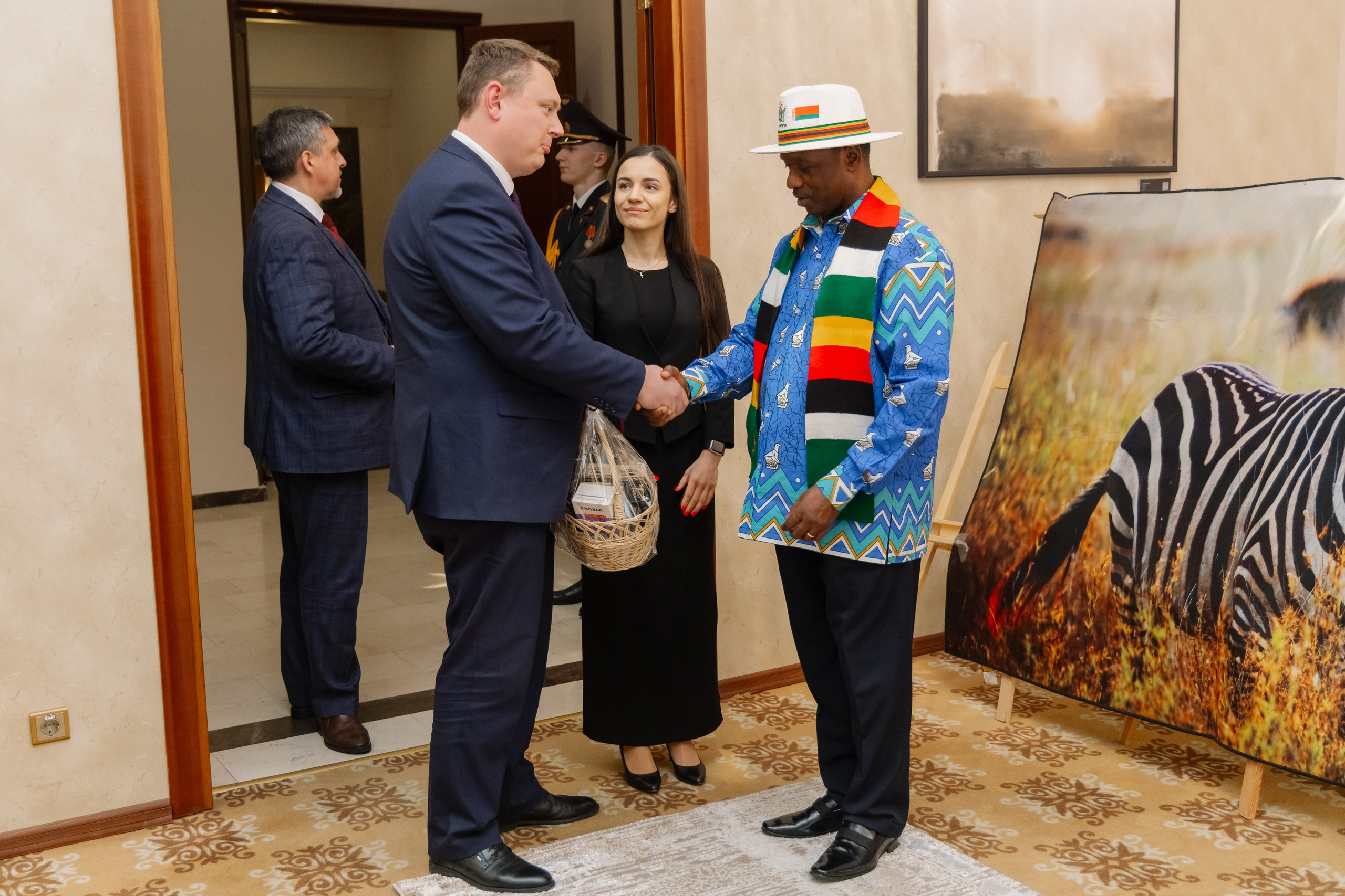 Фотосъемка делегации Посольства Зимбабве в Минске. Свадебный фотограф в Минске/Беларуси Сергей Спиридонов