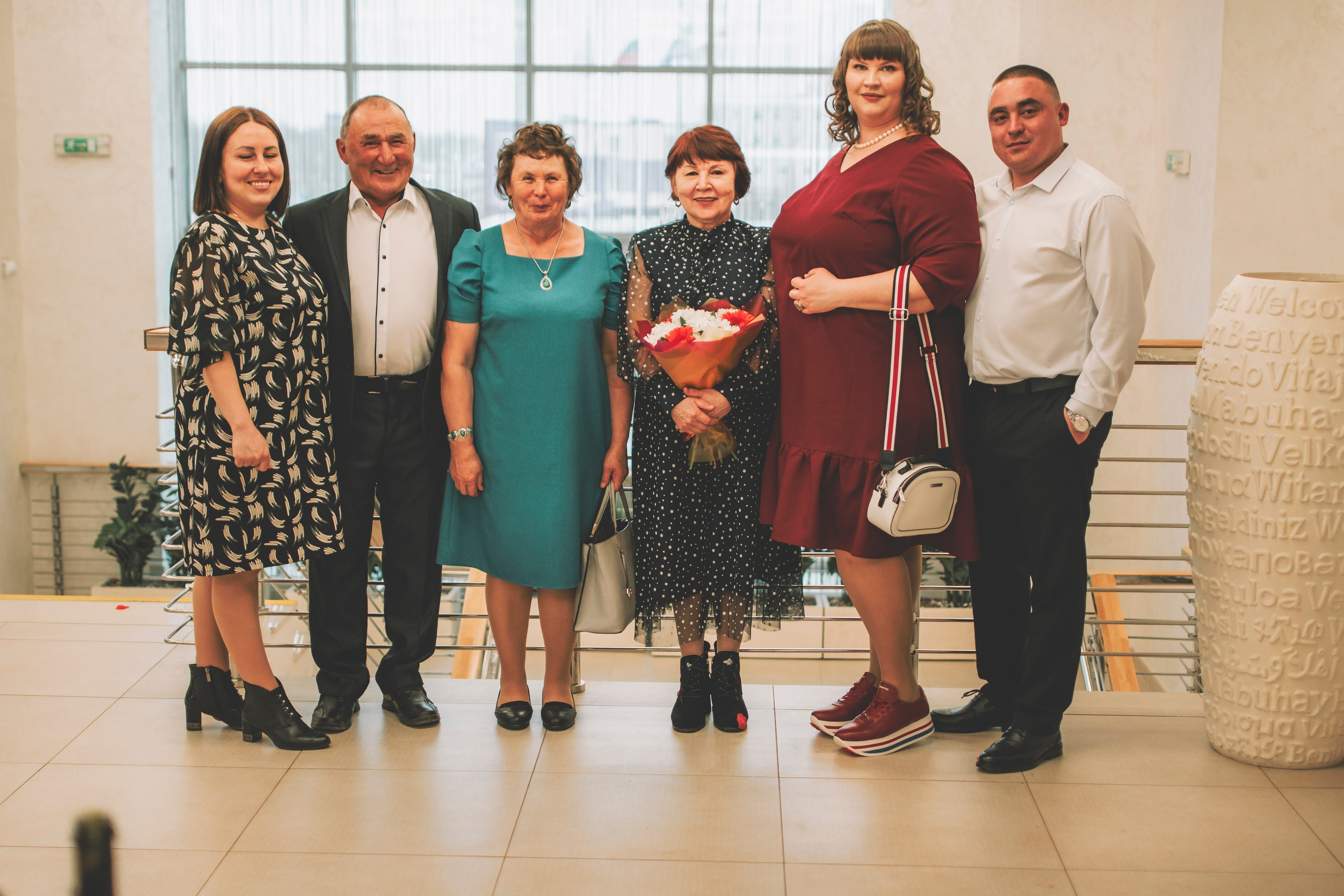 Альберт и Анастасия (Студийная фотосессия, роспись в ДК Нефтяник + фотосессия с гостями). Семейный и свадебный фотограф Губкинский и Ставрополь