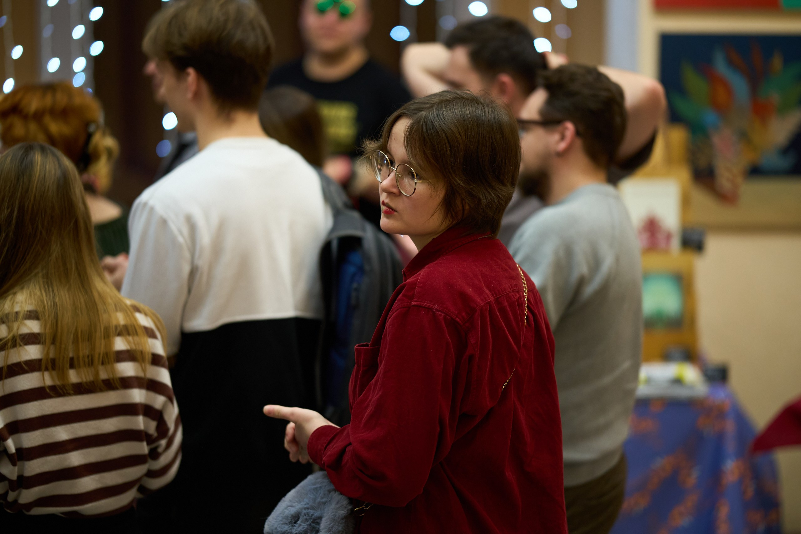 Мантикон V (2025). Фотографирует красивое Денис Горностаев