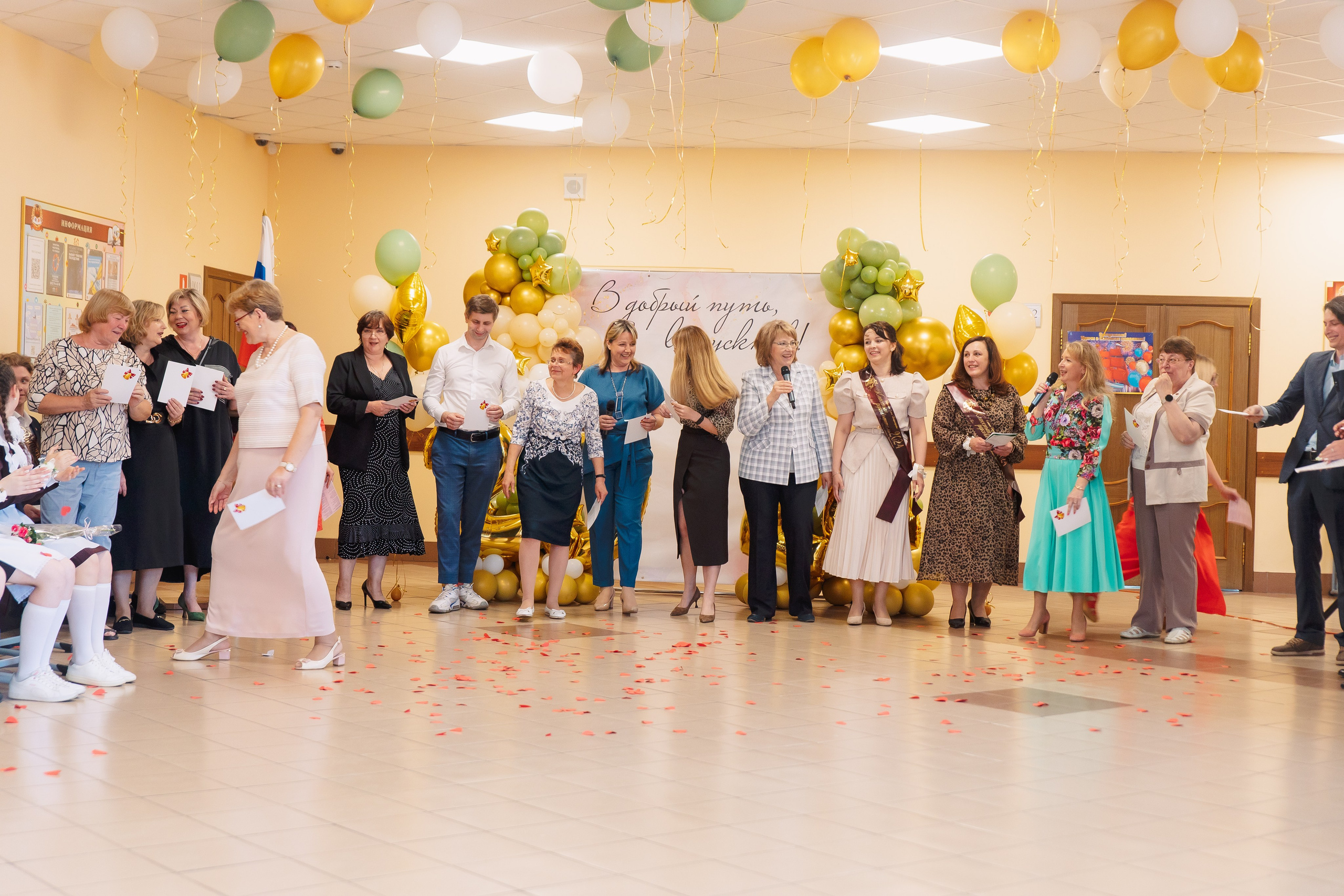 Последний звонок. Фотограф в Кронштадте и Санкт-Петербурге Анастасия Коваленко