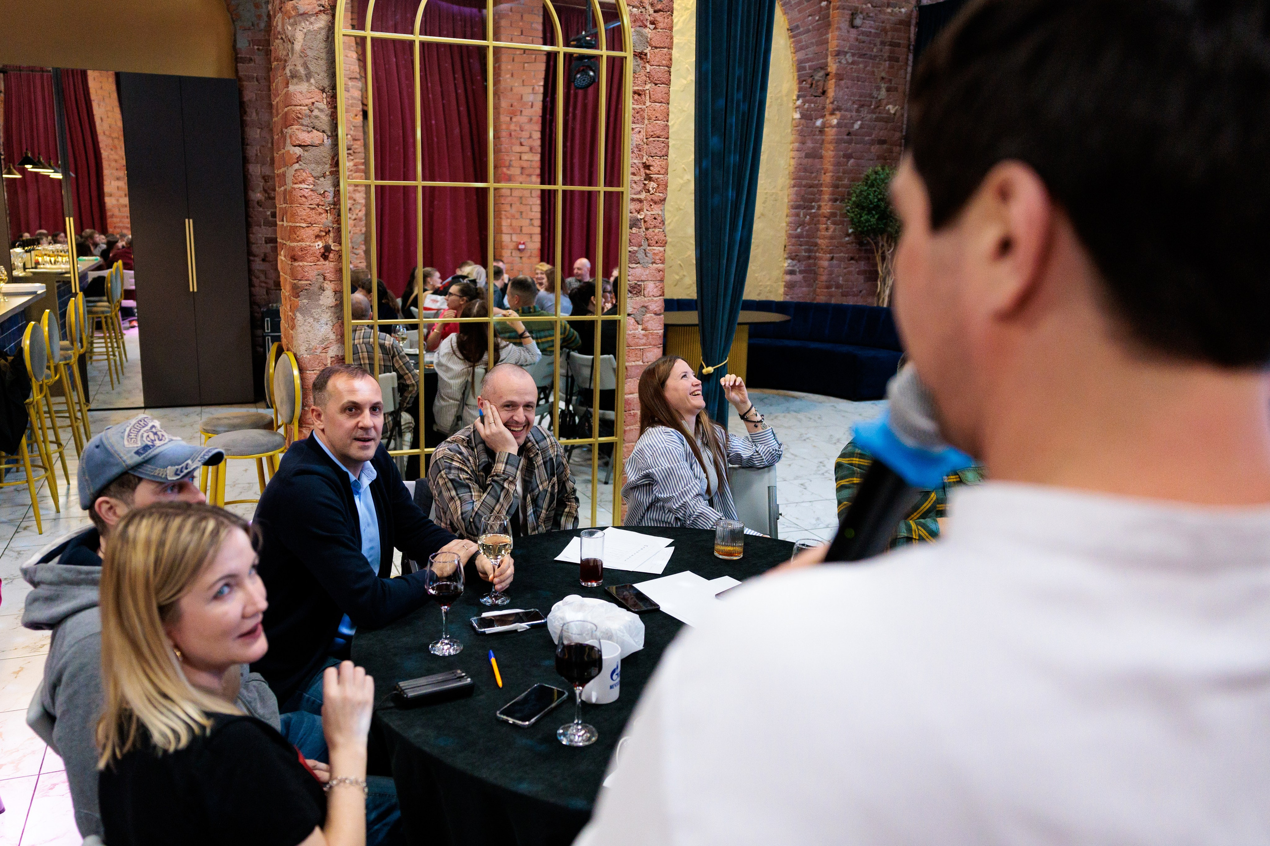 Корпоративный квиз. Репортажный фотограф Санкт-Петербург | Роман Карбышев