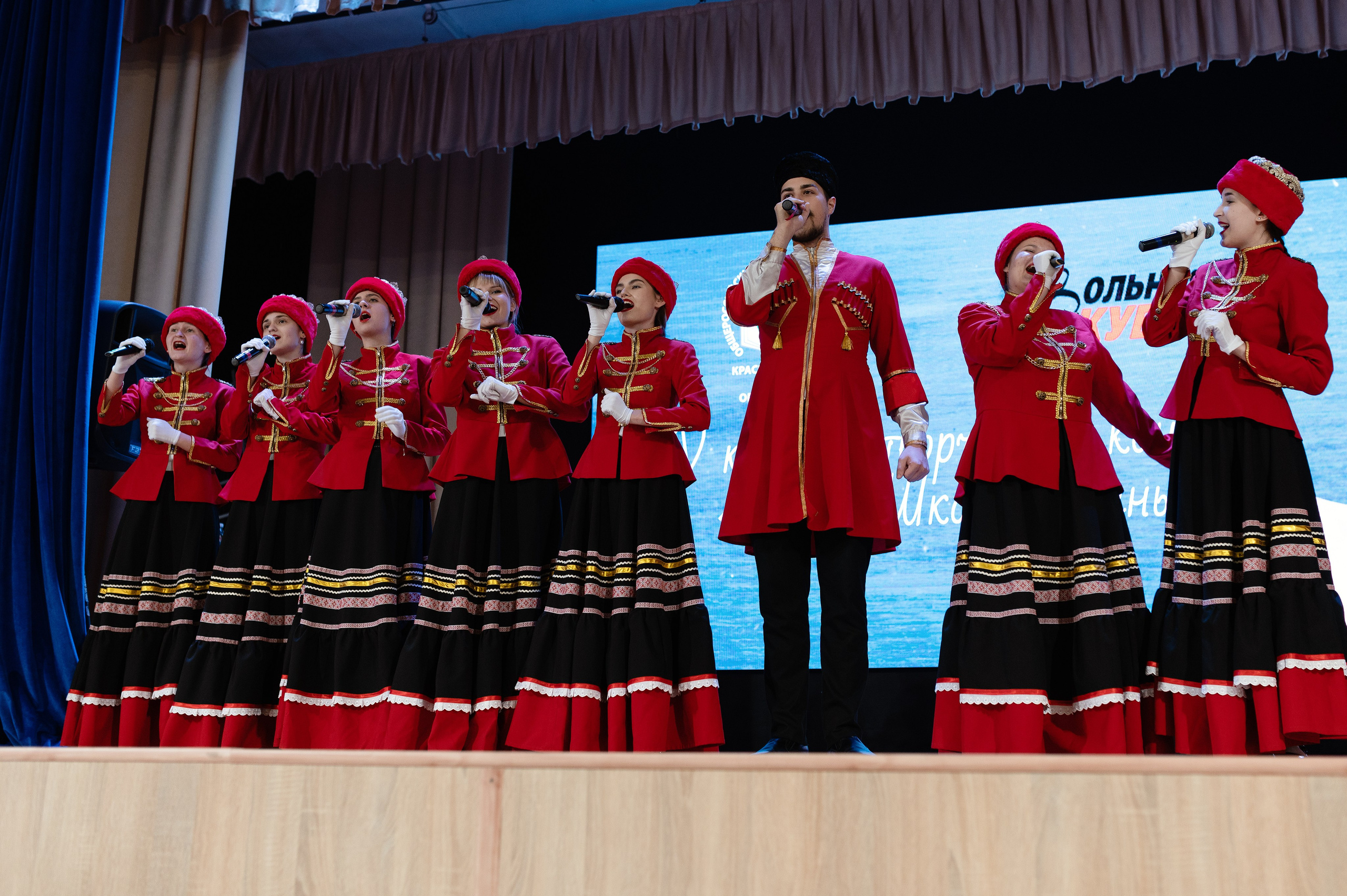 Учитель. Школа. Жизнь. Профессиональная фотосессия в Краснодаре | Фотограф Денис Труфанов