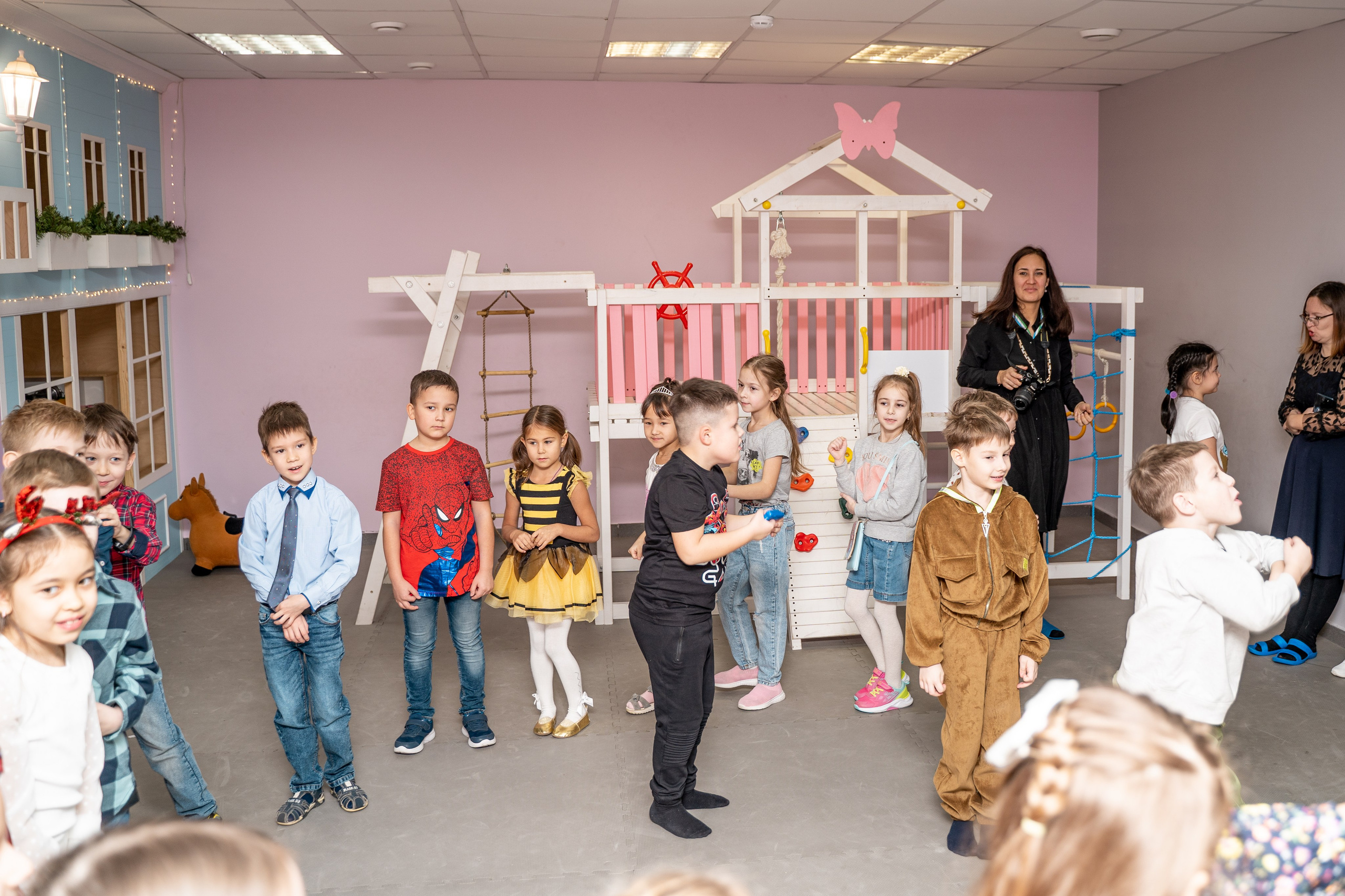 1 гимназия Новогодний утренник. Свадебный и репортажный фотограф в Уфе| Осетрова Ольга