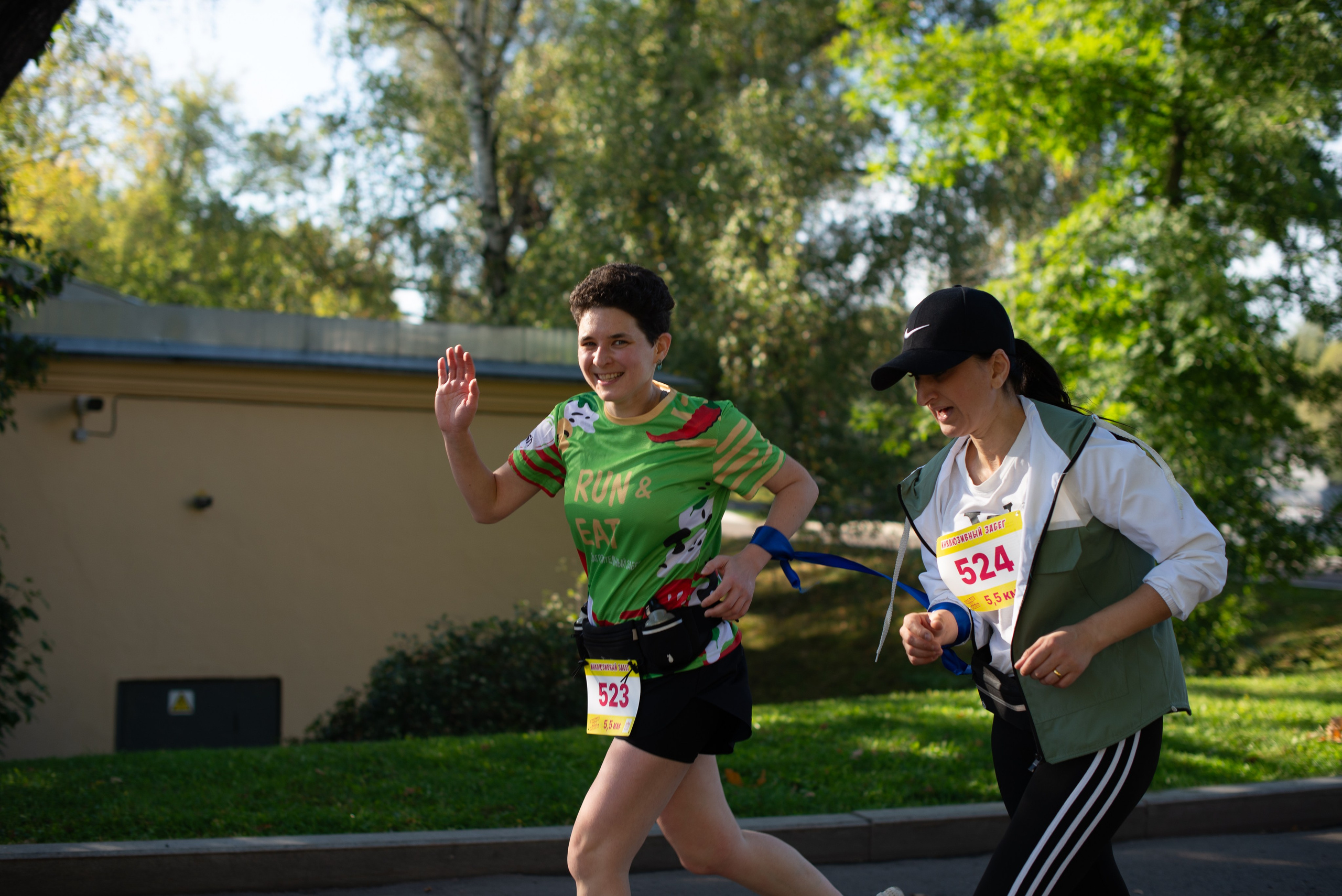 Инклюзивный забег ВДНХ Феникс Больше Чем Можешь. Victoria Radjevna Репортажный Фотограф — Видеограф Москва • Санкт-Петербург