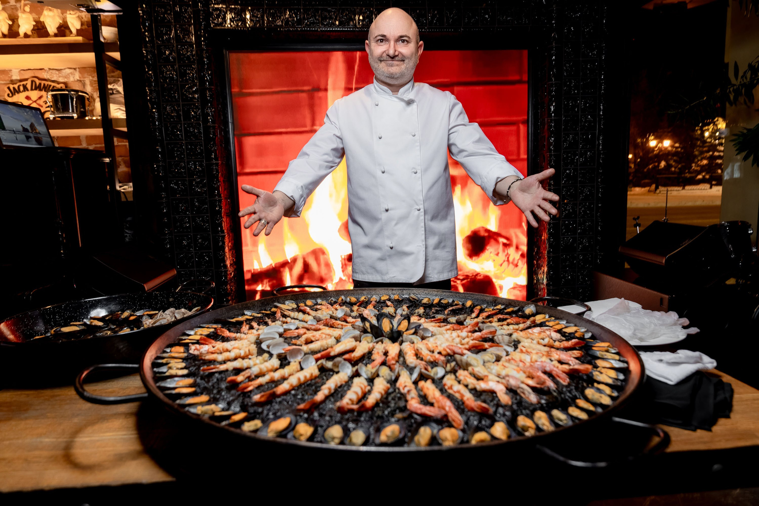 ИСПАНСКИЙ УЖИН в ресторане Ваще Огонь. Фотограф в Самаре Максим Тырин