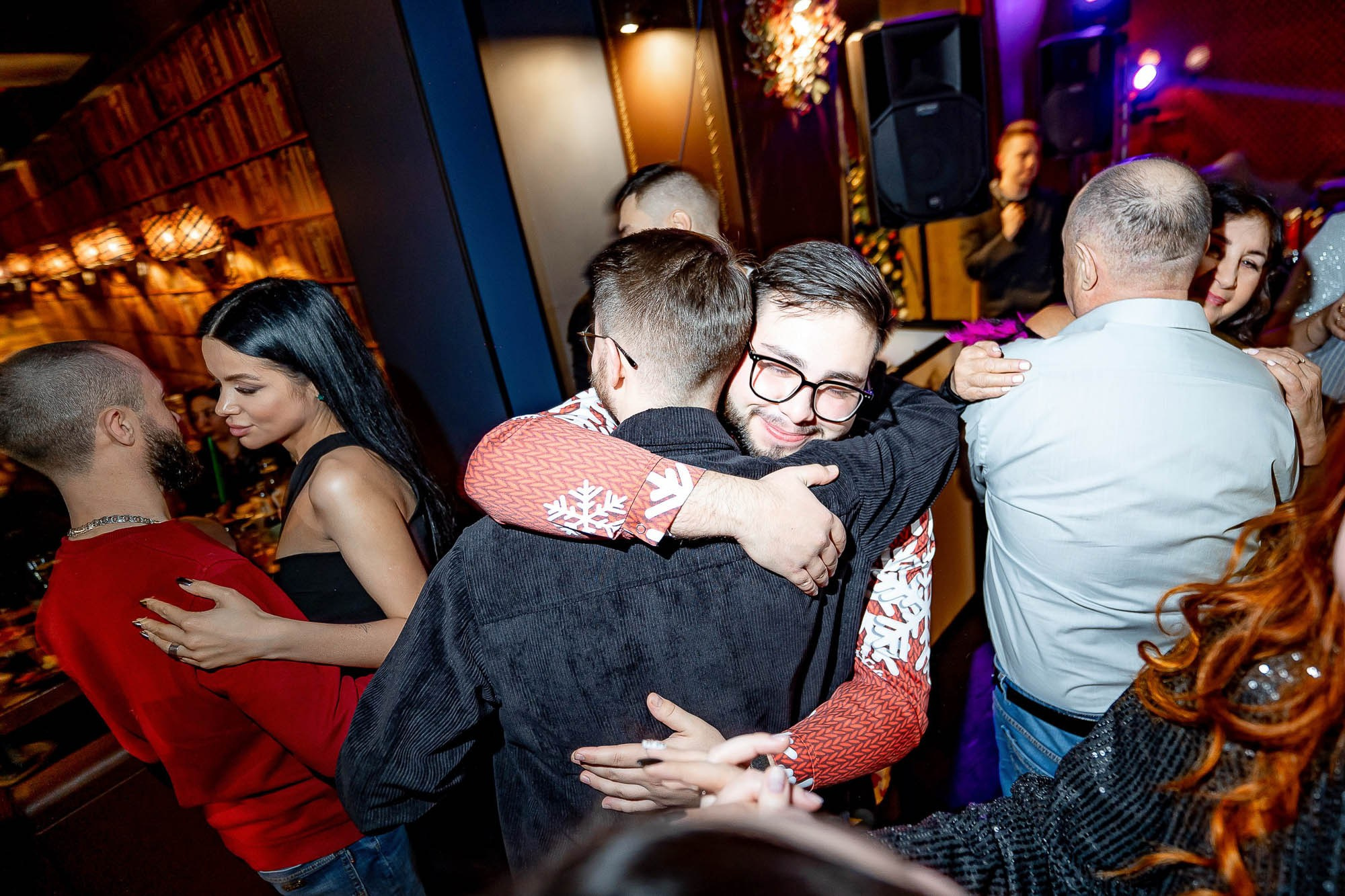 Новый год 2024 в Peoples. Сергей Кошкин. Репортажная и ивент-фотография в Сургуте