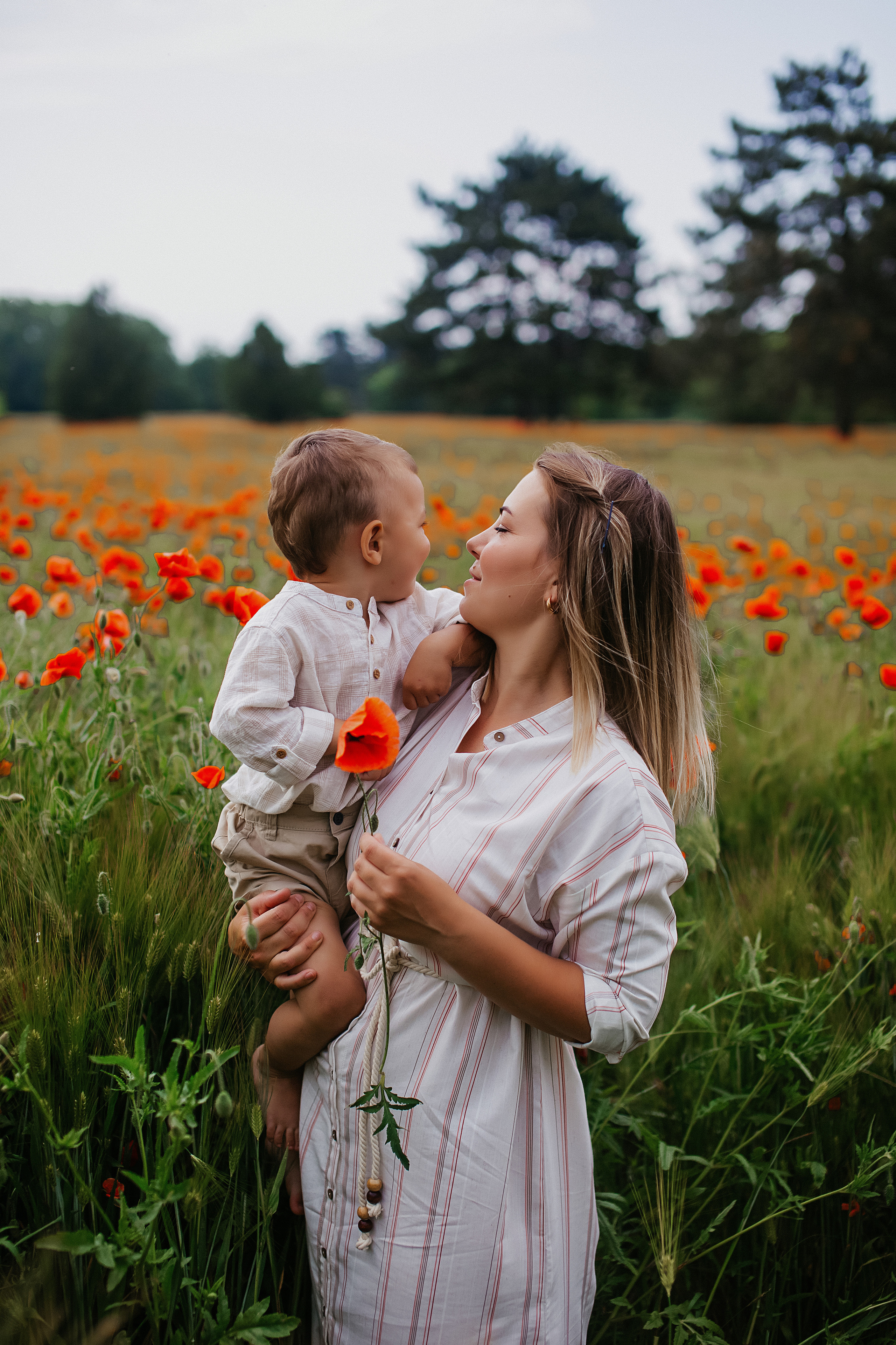 Фотосессия в маковом поле. Свадебный и семейный фотограф/видеограф в Краснодаре Наталья Осинская