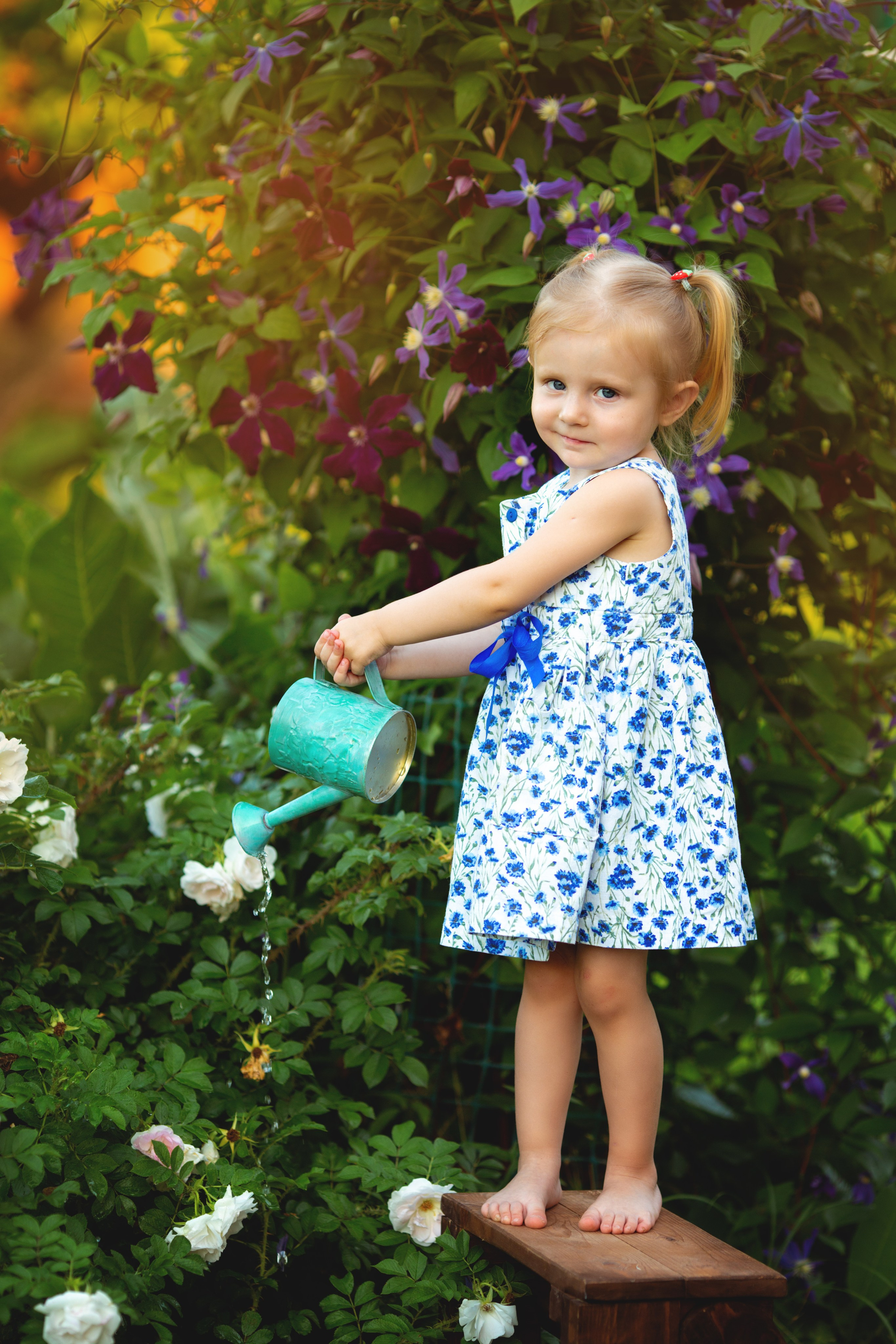 Викуля. Фотограф Антонина Свешникова. ВЫПУСКНЫЕ ФОТОКНИГИ для детских садов и школ. Москва, Владимир