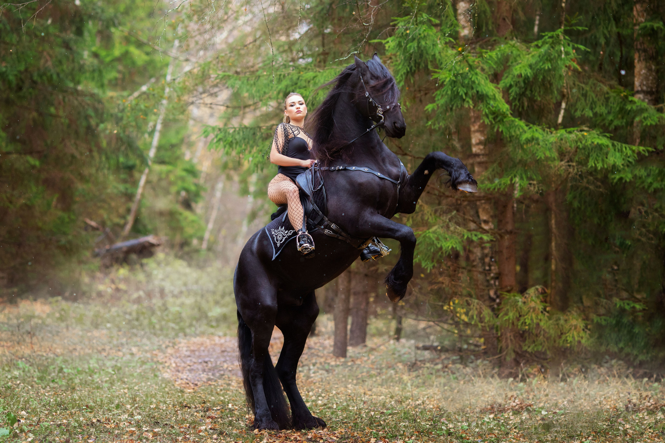 Женские портреты и тематические фотосессии в  Долгопрудном и Москве. Детский и семейный фотограф Ольга Князева Москва и Московская область