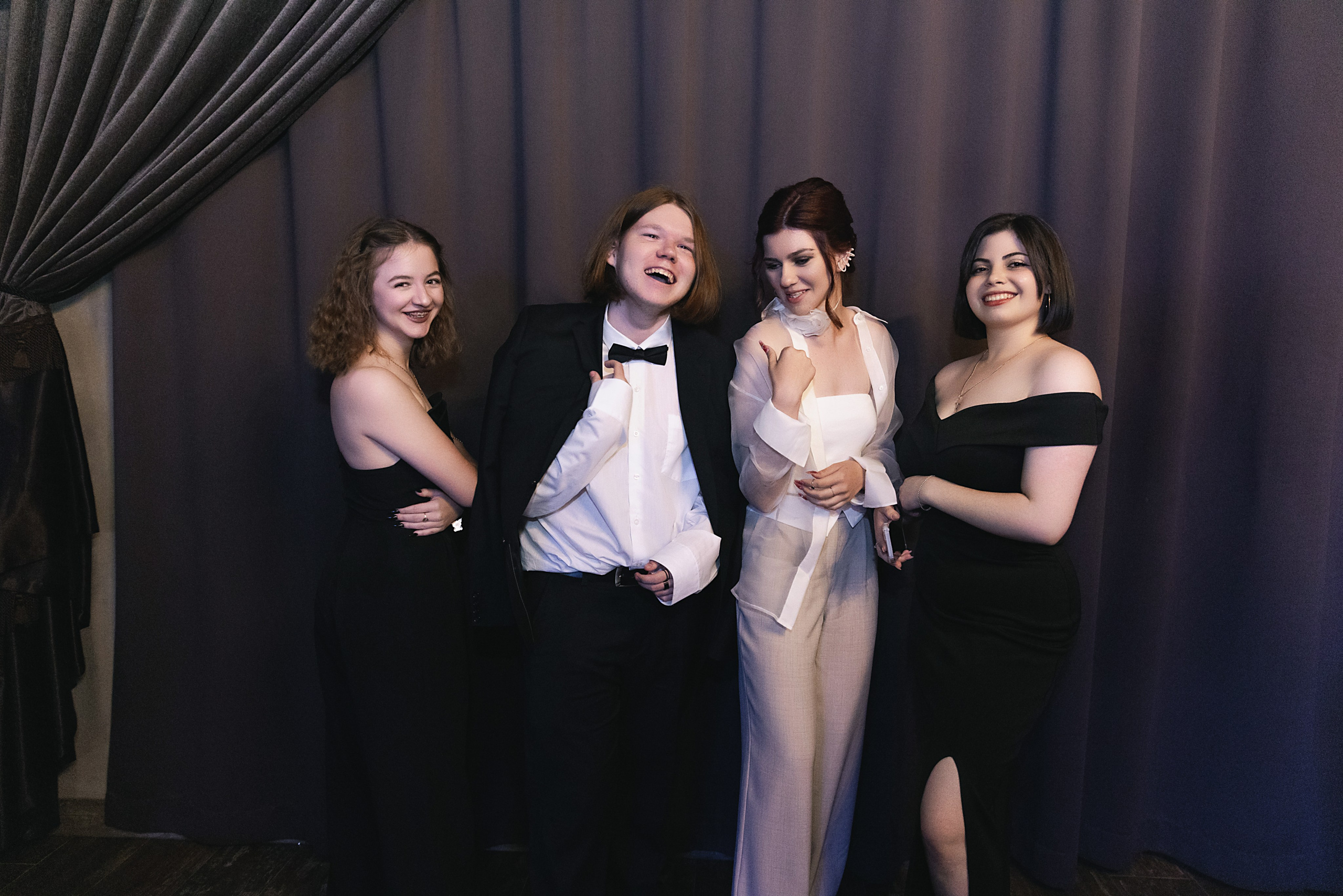 11 класс Гимназия 69. Фотограф и Видеограф в Краснодаре Юлия Солодченко