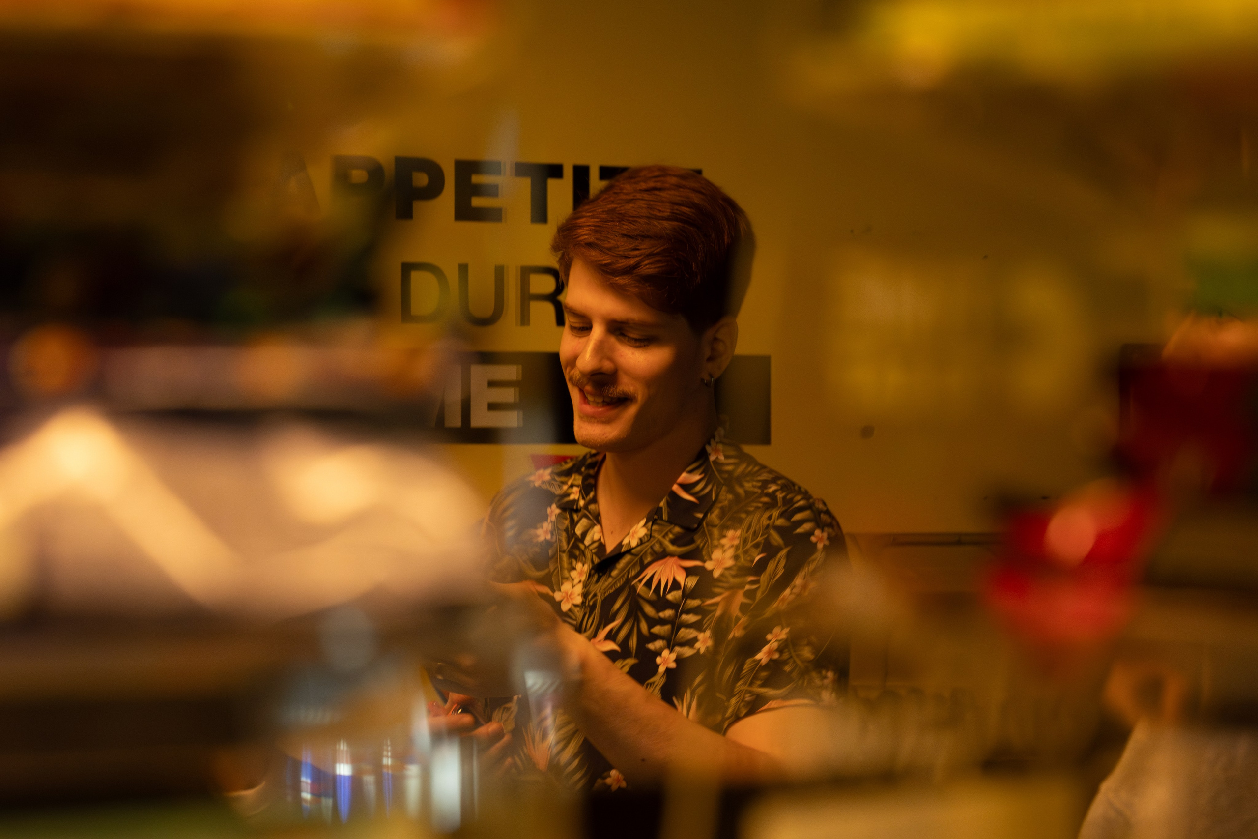 Репортаж в киберспортивном клубе Kolizeum. Фотограф мероприятий в Москве