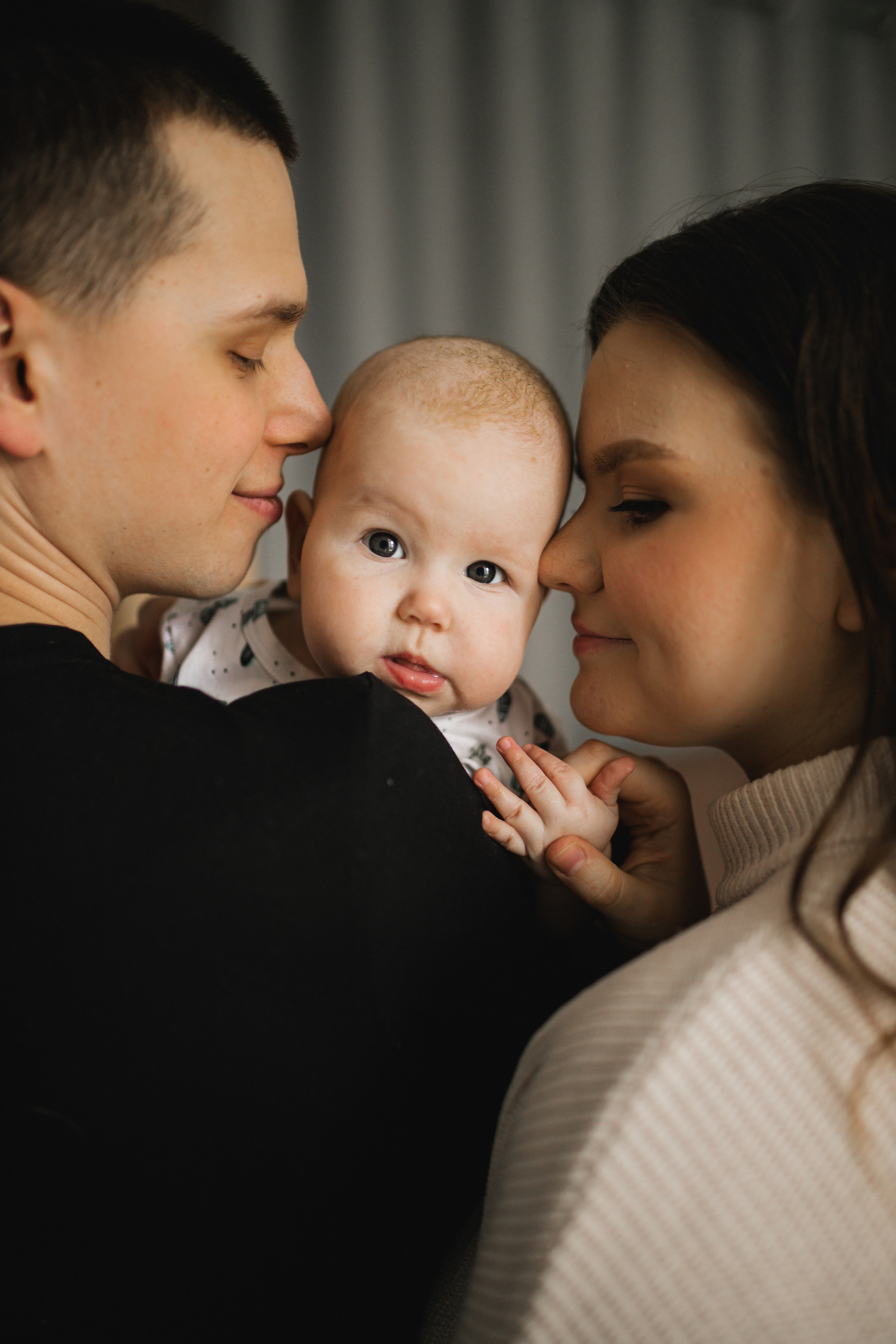 Лиза Денис Агата домашняя. Семейный и свадебный фотограф в Екатеринбурге Орлова Ирина