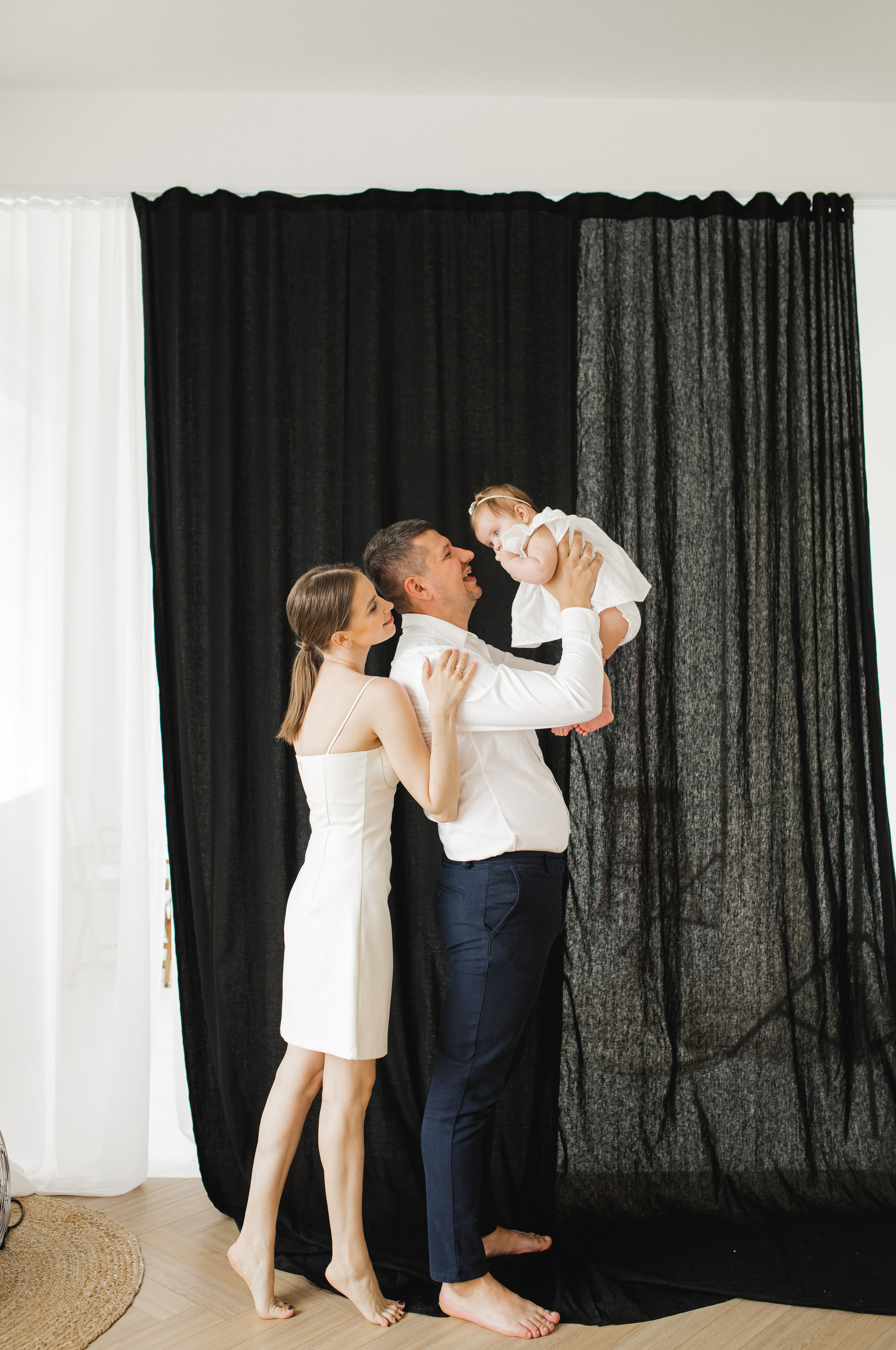 Лиза Максим и Алиса 6 мес. Семейный и свадебный фотограф в Екатеринбурге Орлова Ирина