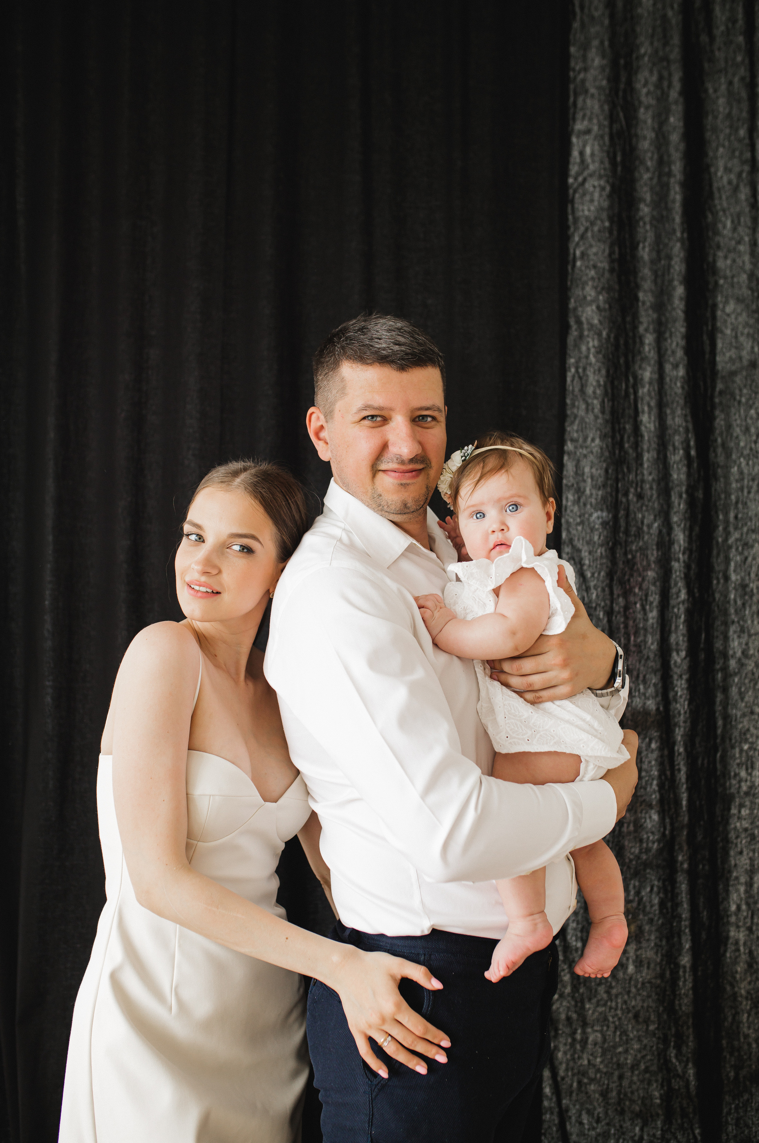 Лиза Максим и Алиса 6 мес. Семейный и свадебный фотограф в Екатеринбурге Орлова Ирина