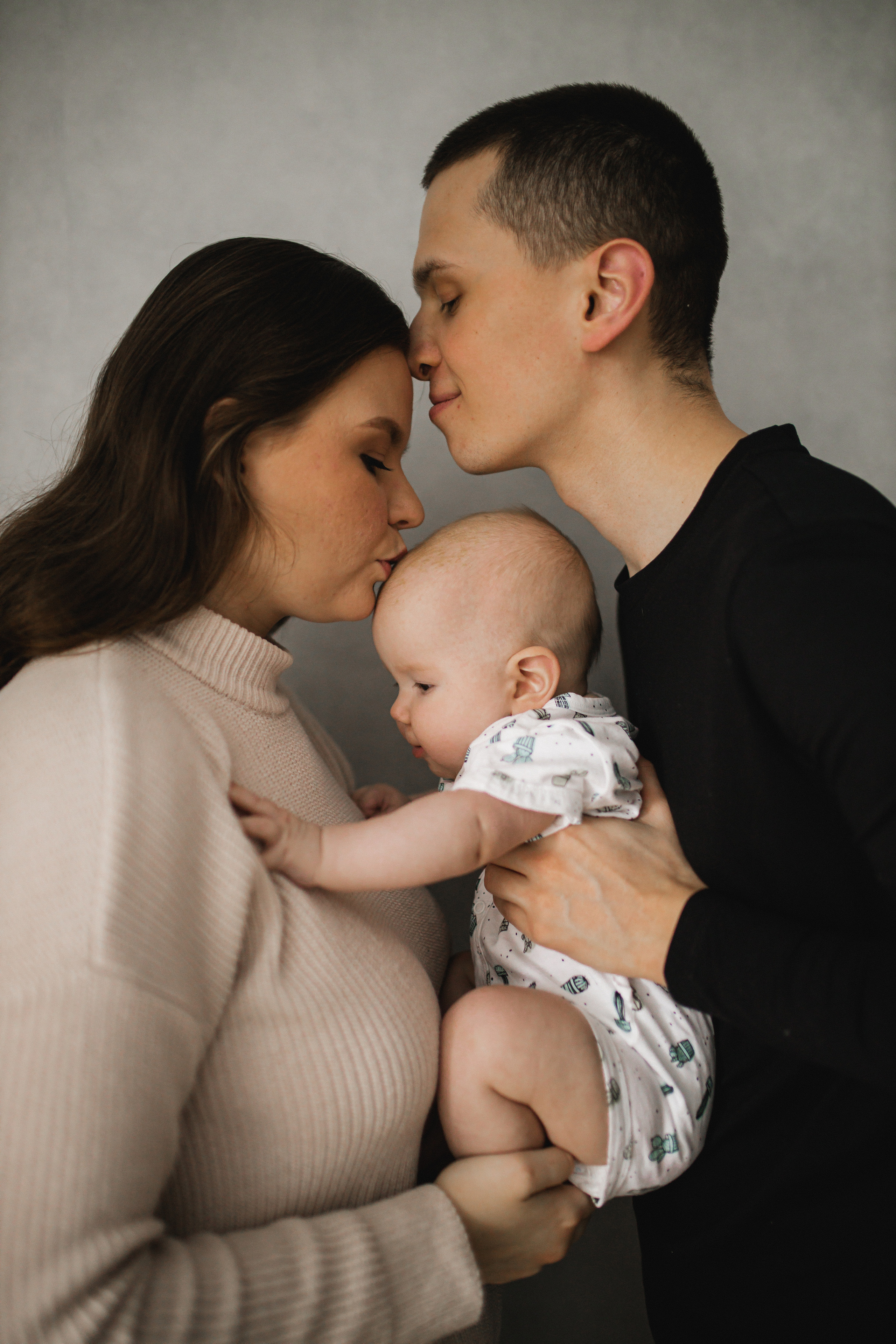 Лиза Денис Агата домашняя. Семейный и свадебный фотограф в Екатеринбурге Орлова Ирина