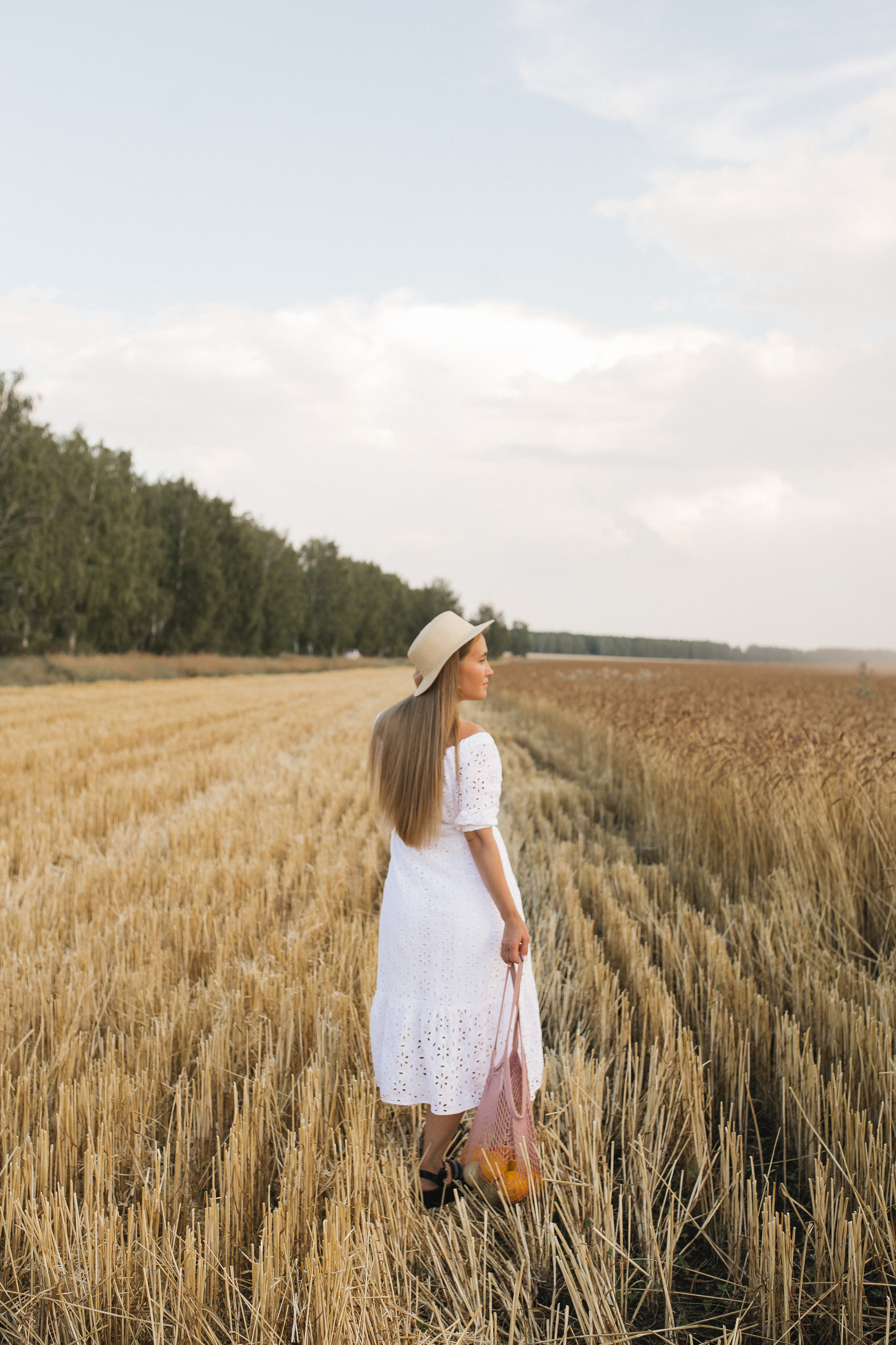 Вика Саша Алиса поле. Семейный и свадебный фотограф в Екатеринбурге Орлова Ирина