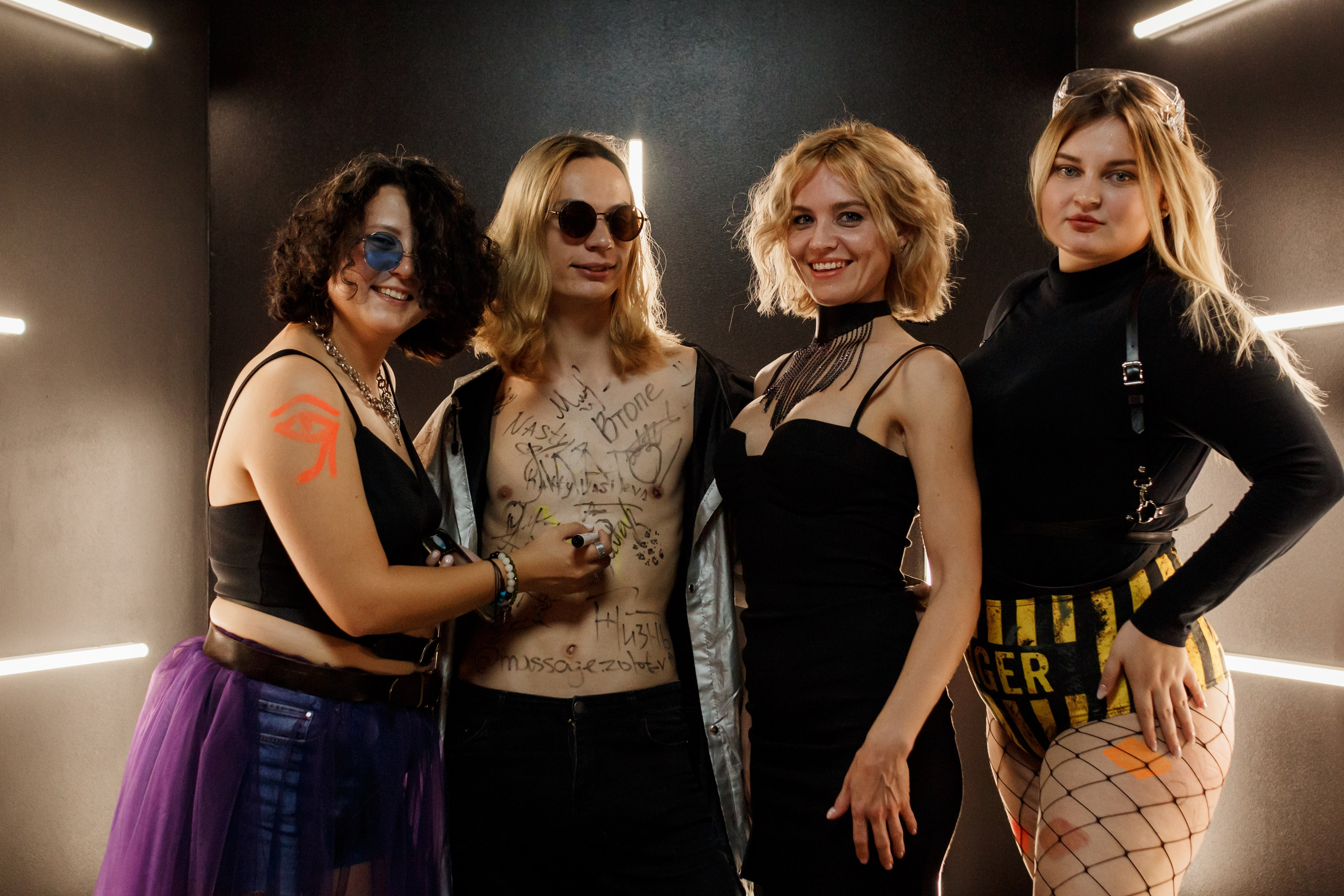 Вечеринка в VTOPE. Фотограф в Новосибирске Екатерина Васильева