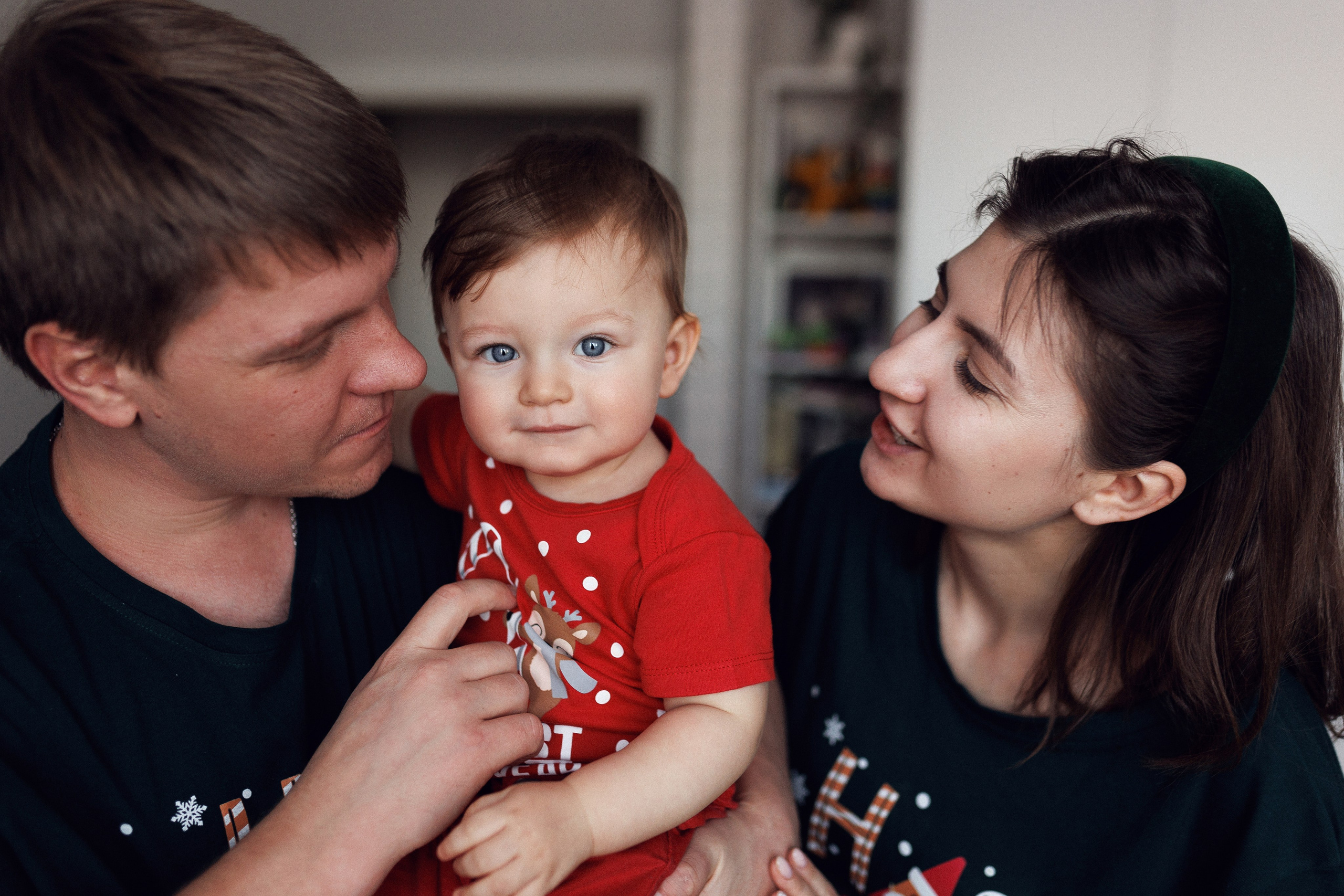 Даня, Алёна, Лёва и таксы. Настя Оленченко, портретный/семейный фотограф на цифру и плёнку Москва