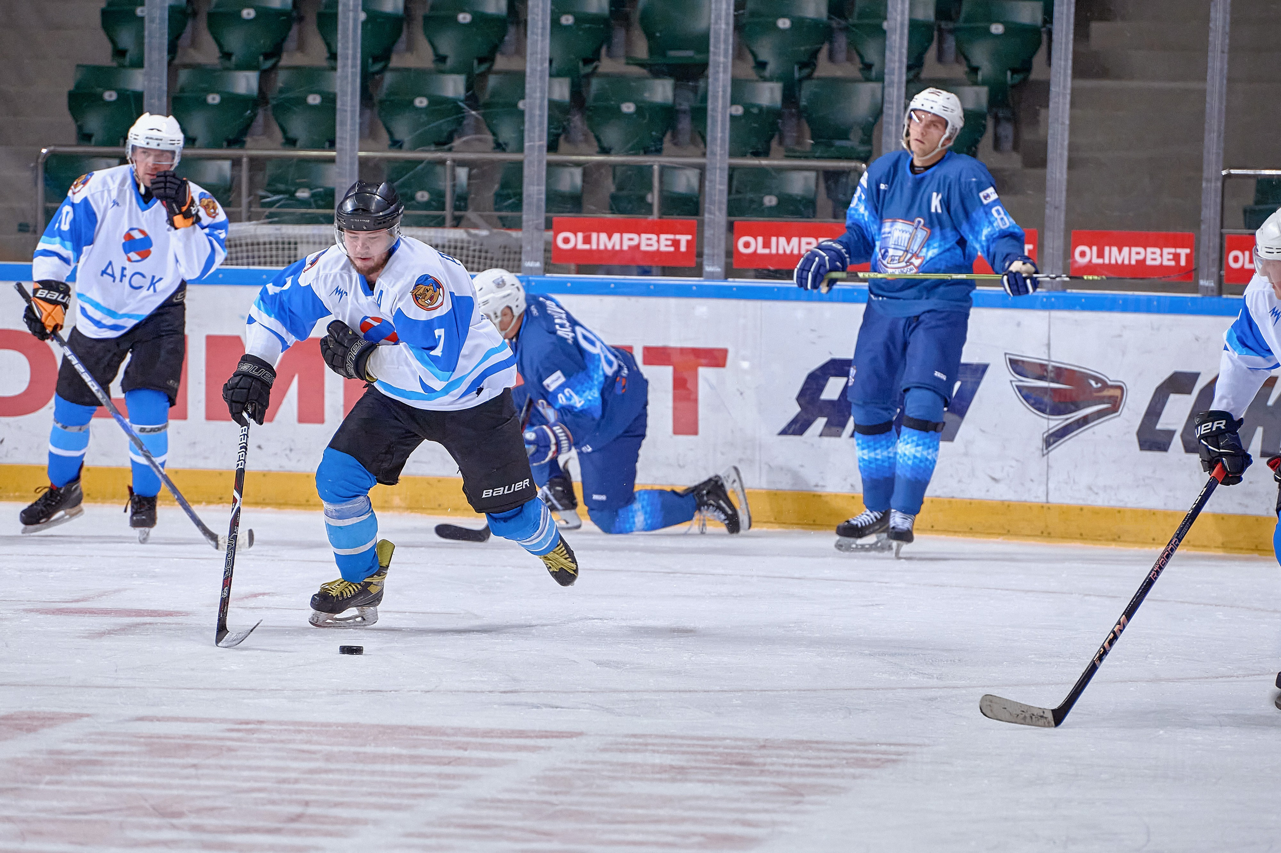 Платинум Арена — Хоккей — РусГидро. Фотограф Яковлев Роман — Красноярск