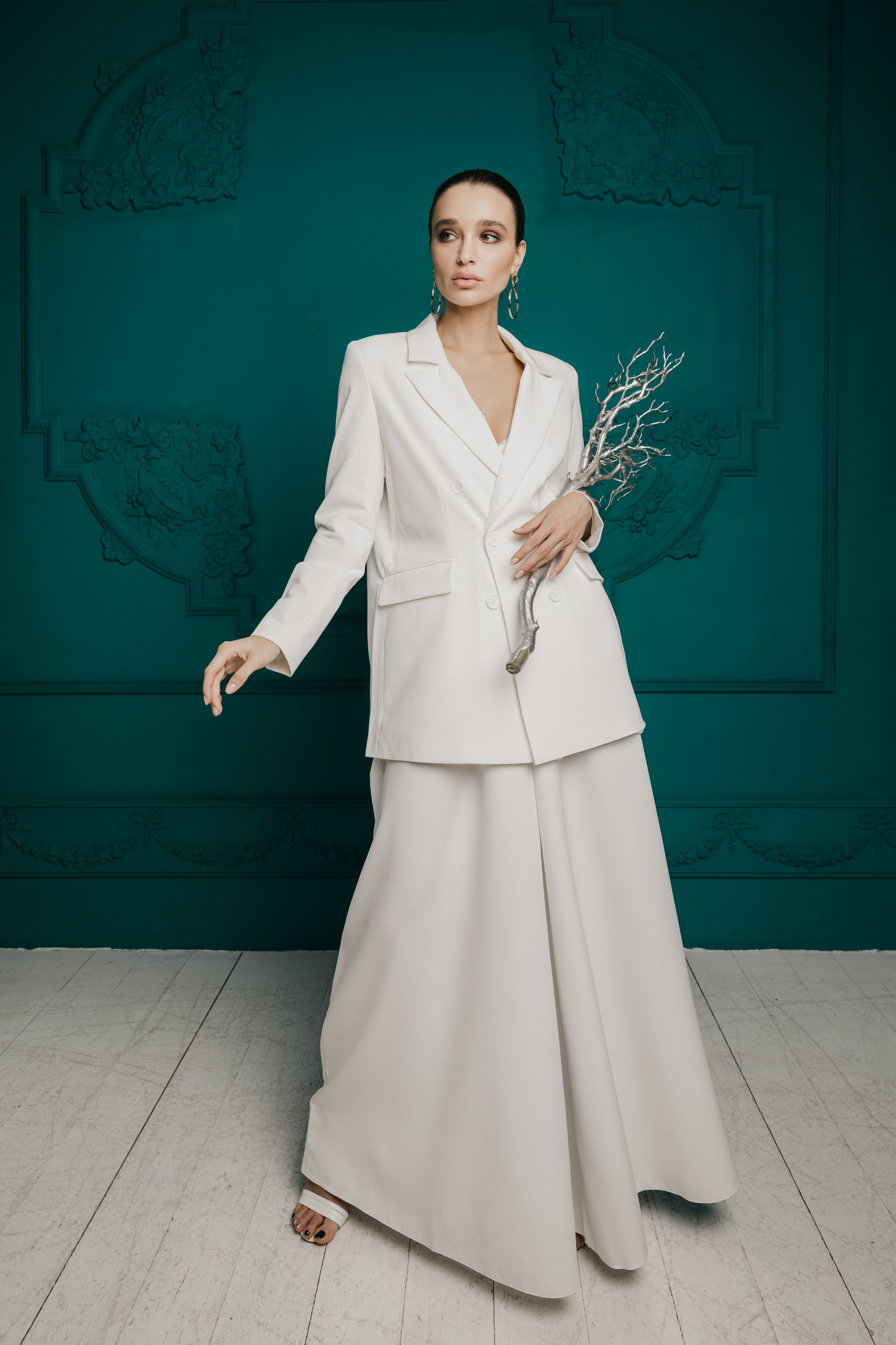 Портретная фотосессия девушки в студии. Свадебный фотограф в Москве Екатерина Гусева