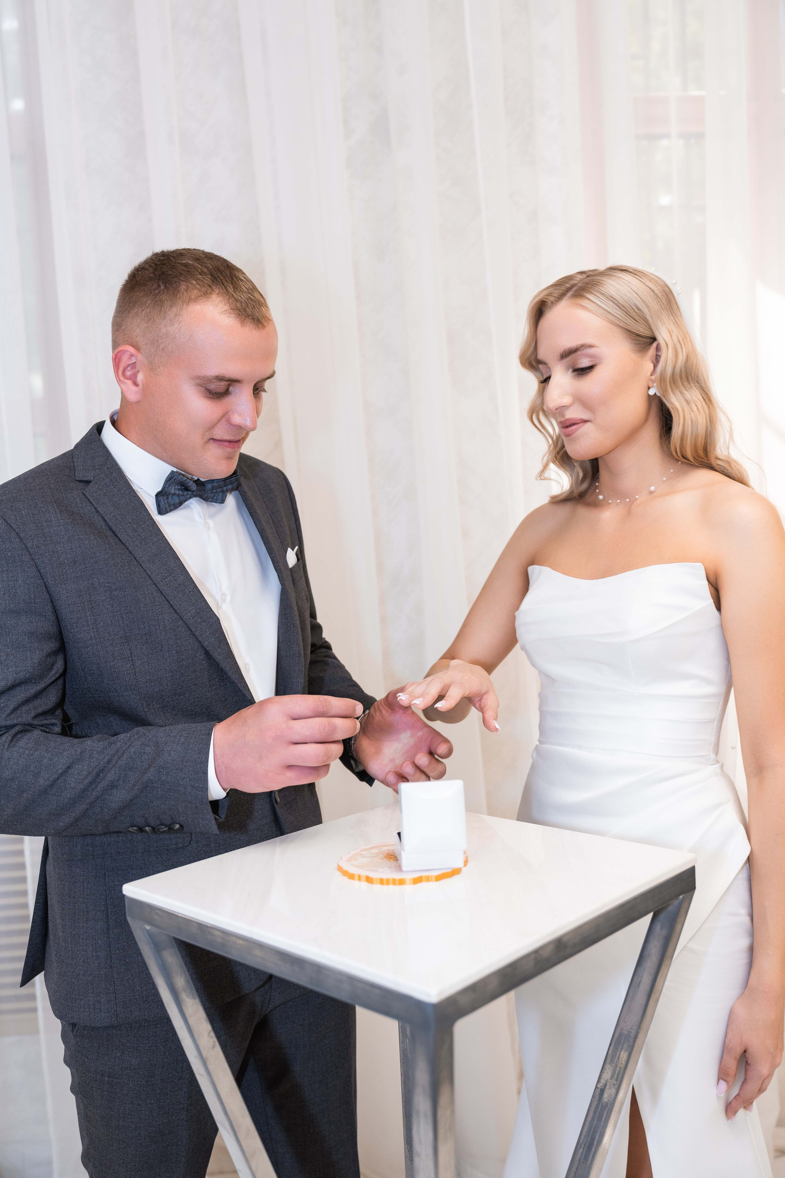 Свадебная фотосессия в Москве, регистрация в Кутузовском ЗАГСе Москва. Свадебный фотограф в Москве Анна Полушина