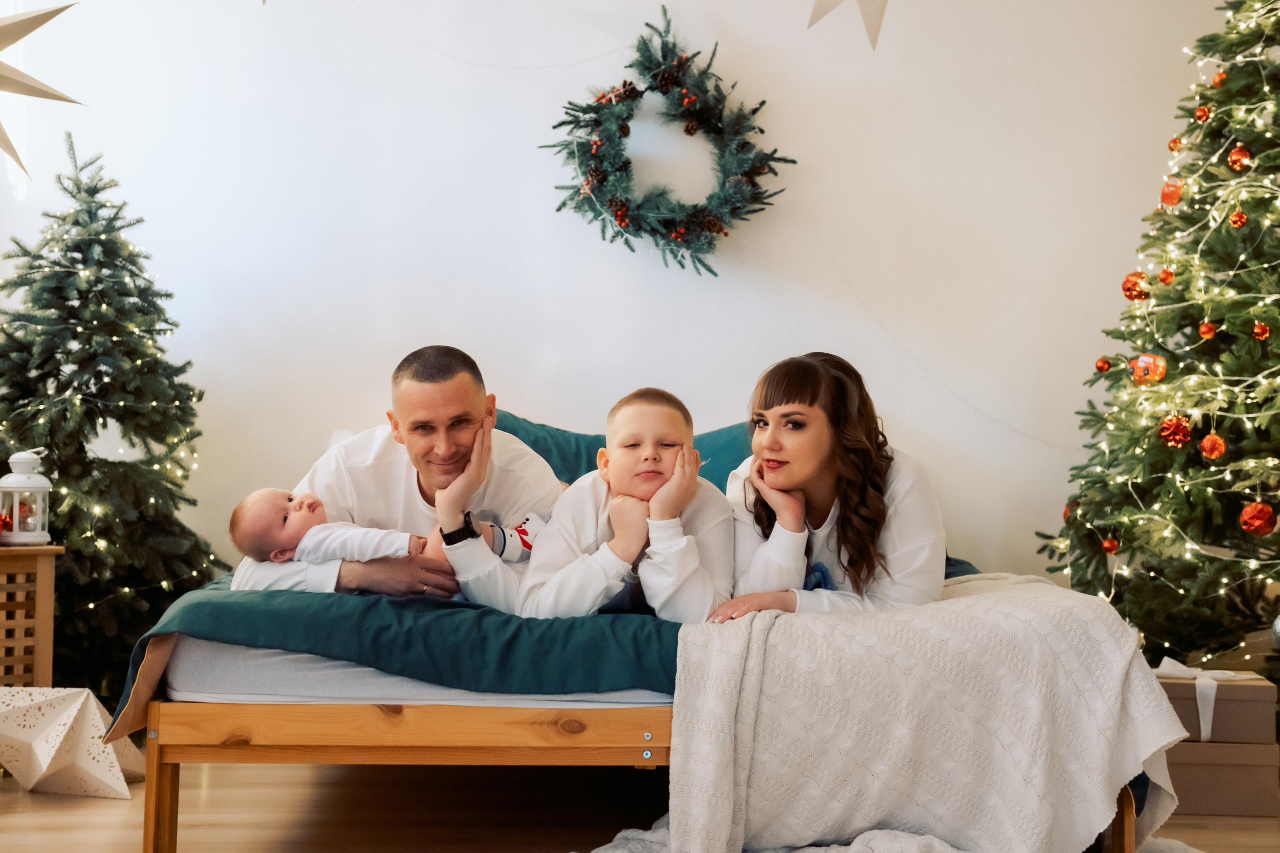 Сергей, Лидия, Даня и Лев. Фотостудия Евгении Кипко. Семейный и женский фотограф в городе Благовещенск Надежда Буярова