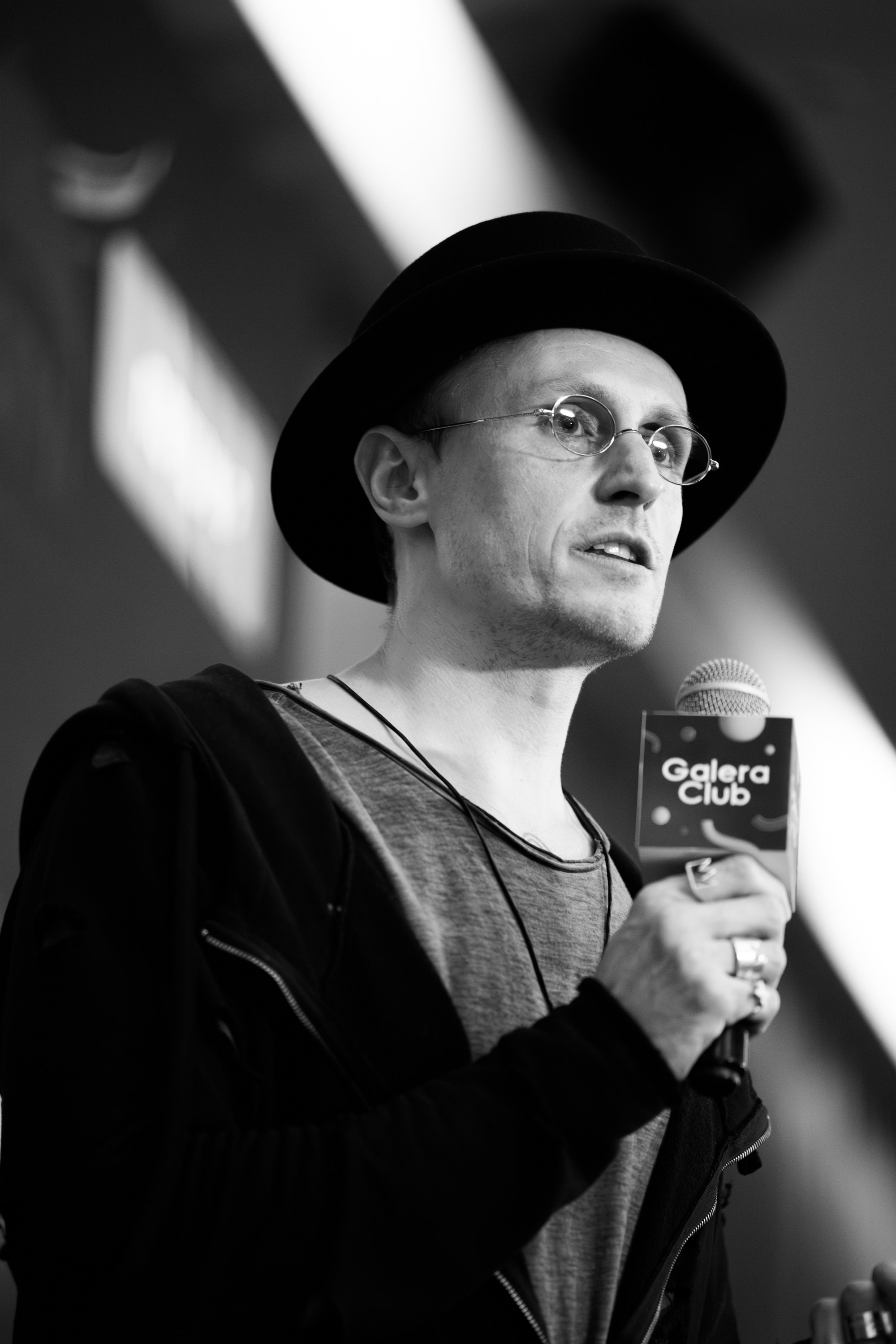 Суровый Питерский Форум. Эпизод Х. Репортажный фотограф в Санкт-Петербурге Александр Паклин