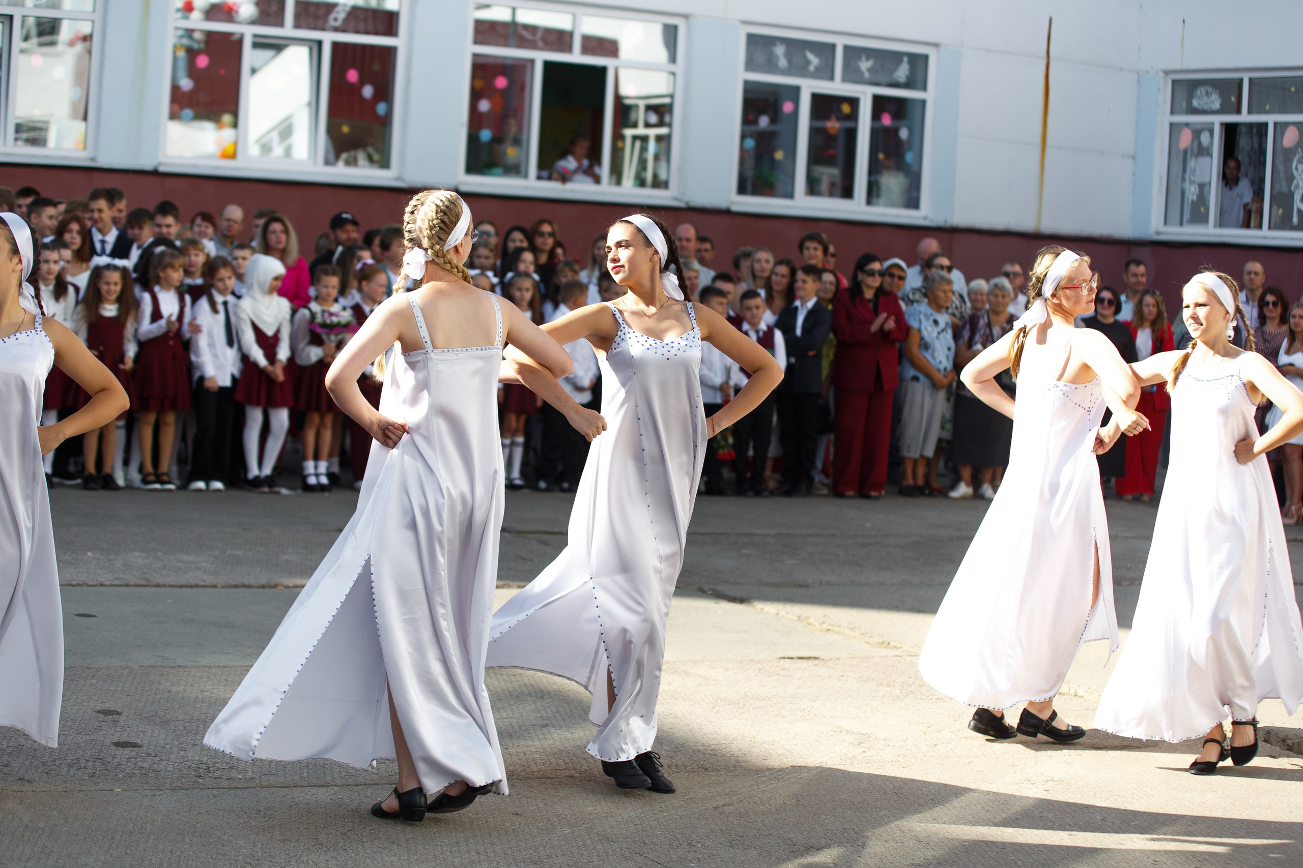 01 СЕНТЯБРЯ 2024 (МБОУ г. Мценска «Средняя школа № 9»). Профессиональный фотограф в Мценске и Орловской области