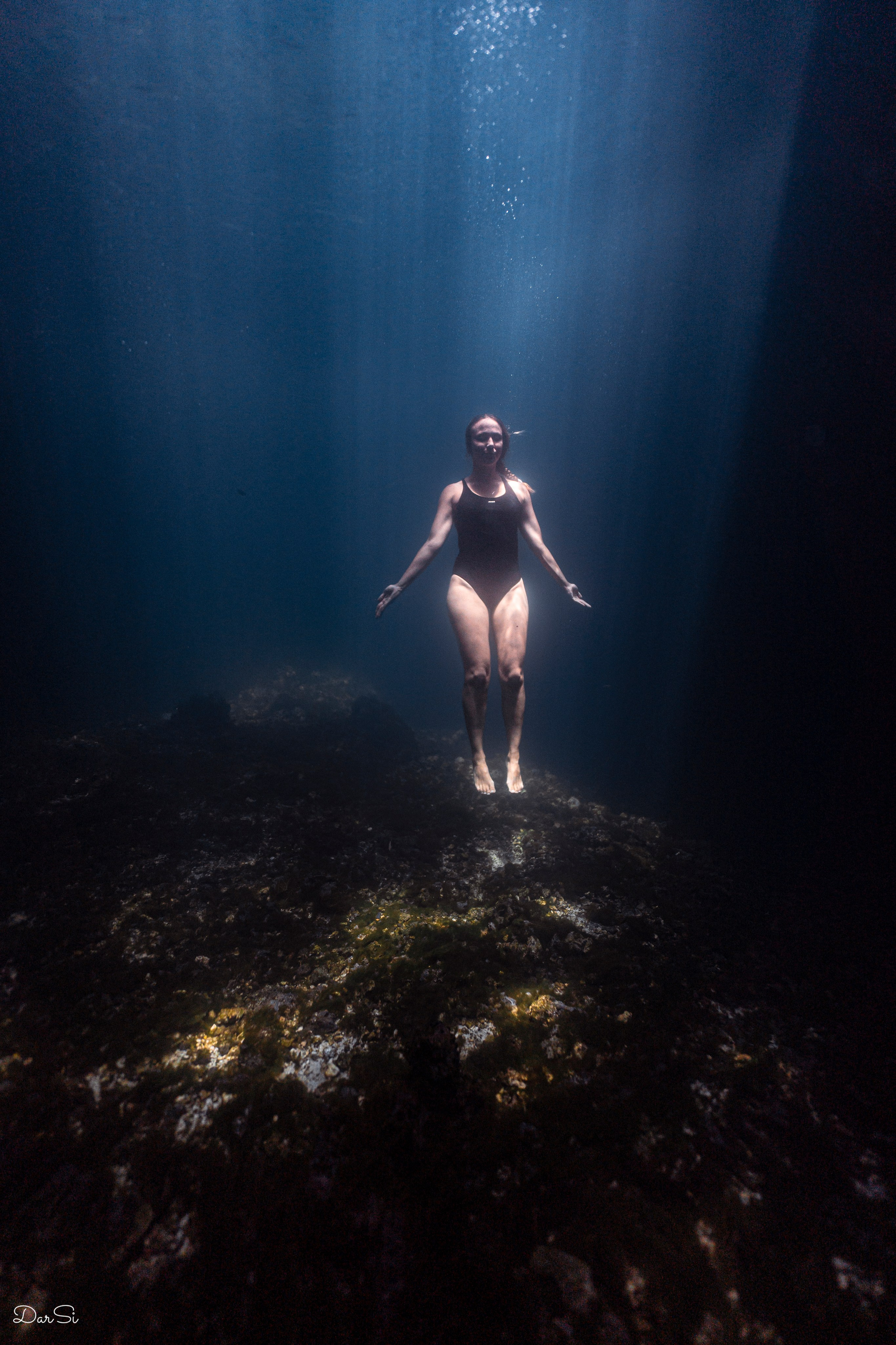 Фотосессия в пещере. Underwater Photographer in the Philippines — Daria Sinitsina