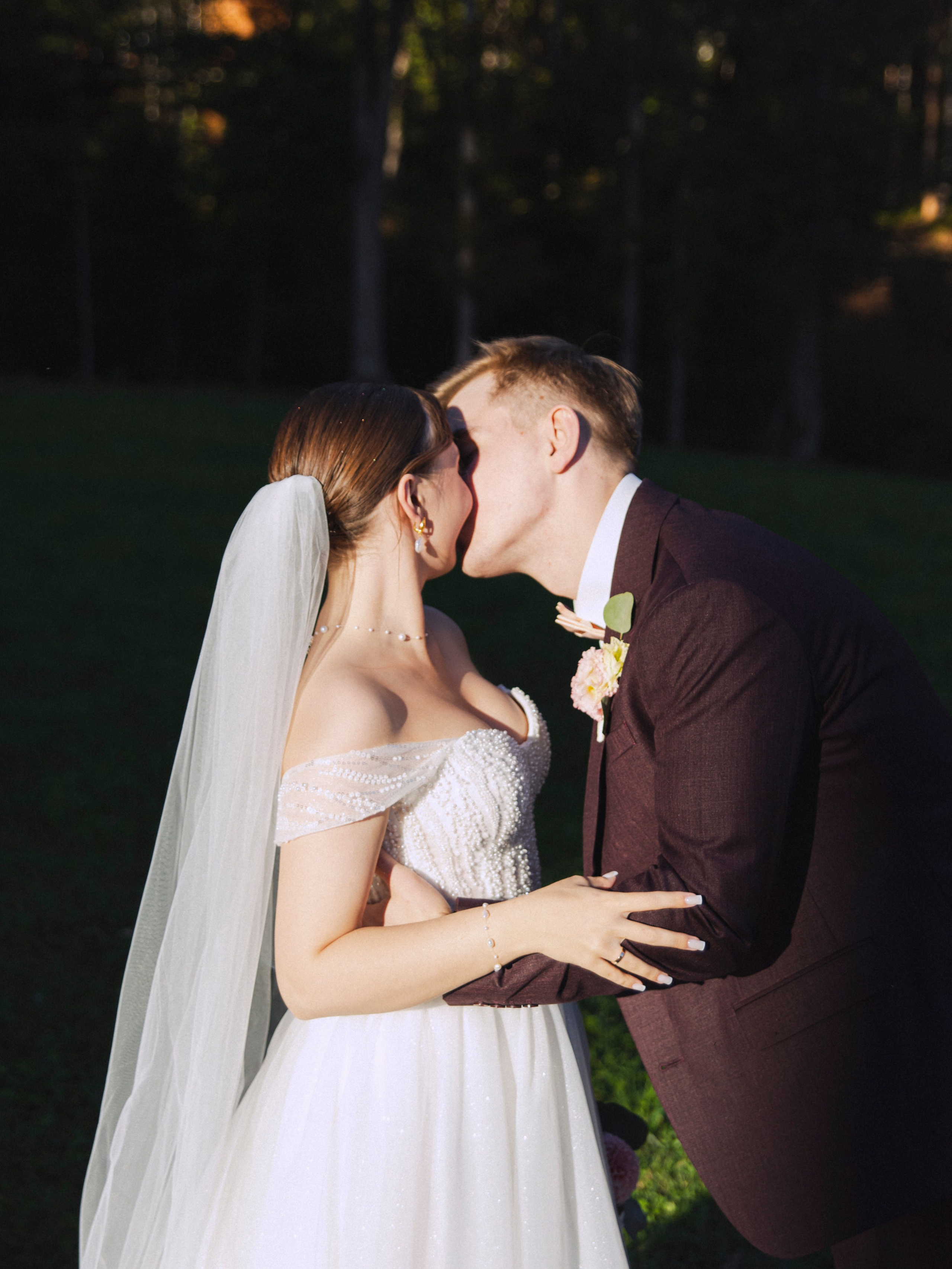 Выездная регистрация в Любогорье. Фотограф СПБ Засорина Юлия