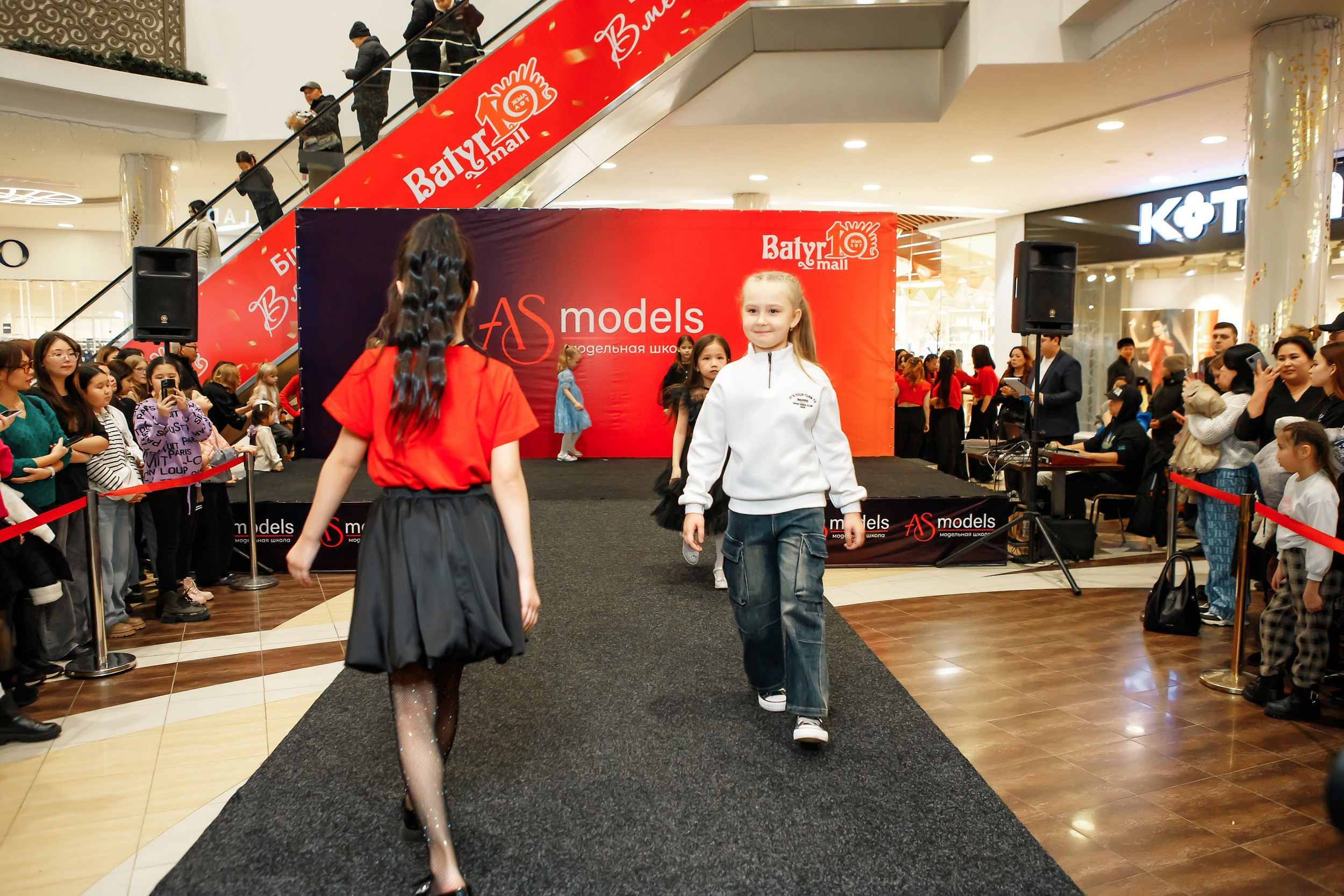 Fashion Show модельной школы AS Models. Кипятком Павлодар