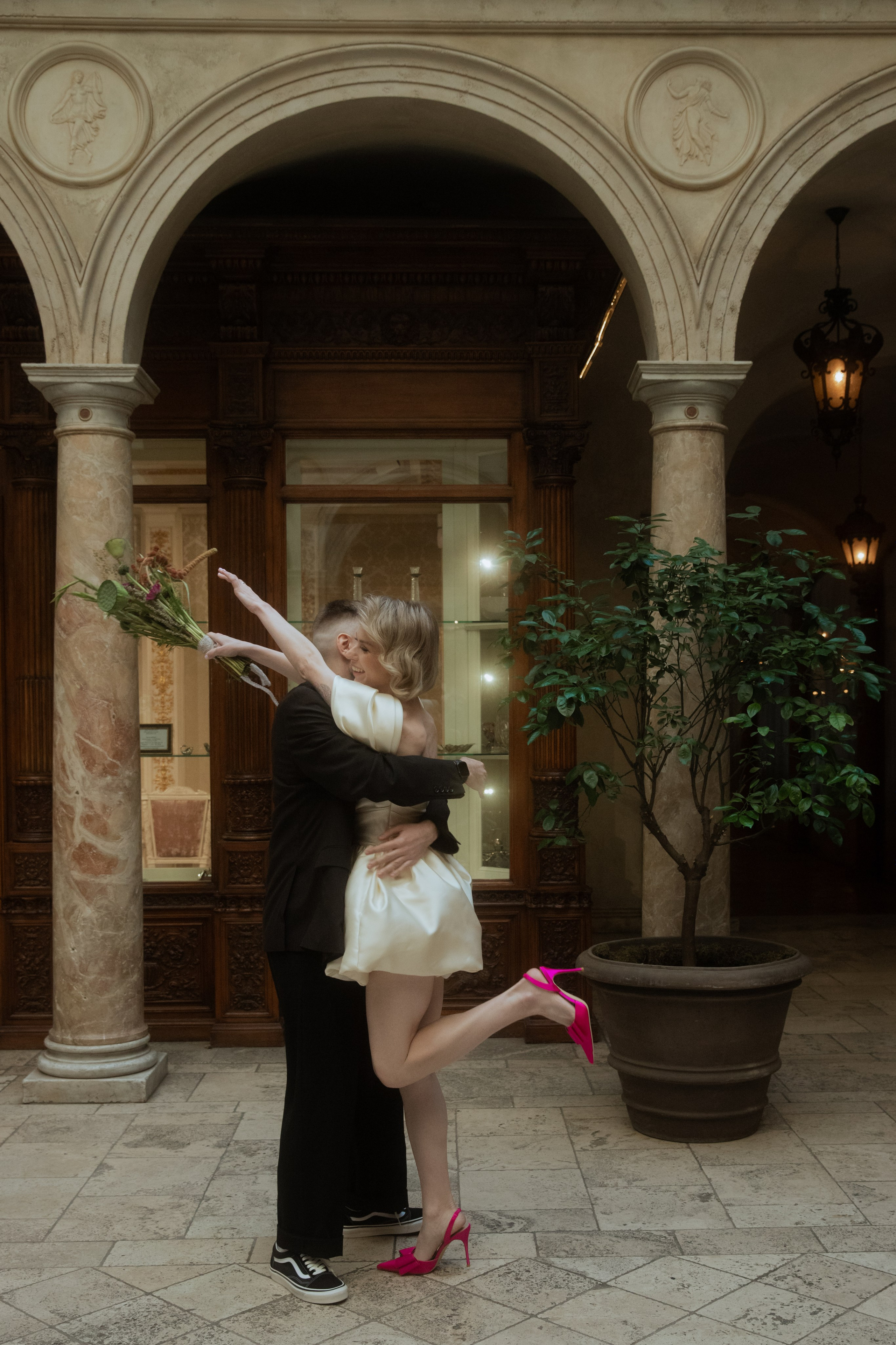 Анна и Никита, роспись и прогулка в Москве. Фотограф в Москве Екатерина Черненко