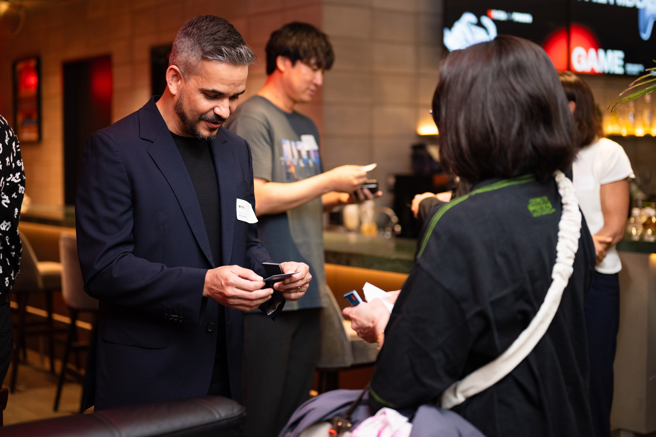 Event photographer Tokyo. Photographer in Tokyo Anatolii Ozarto