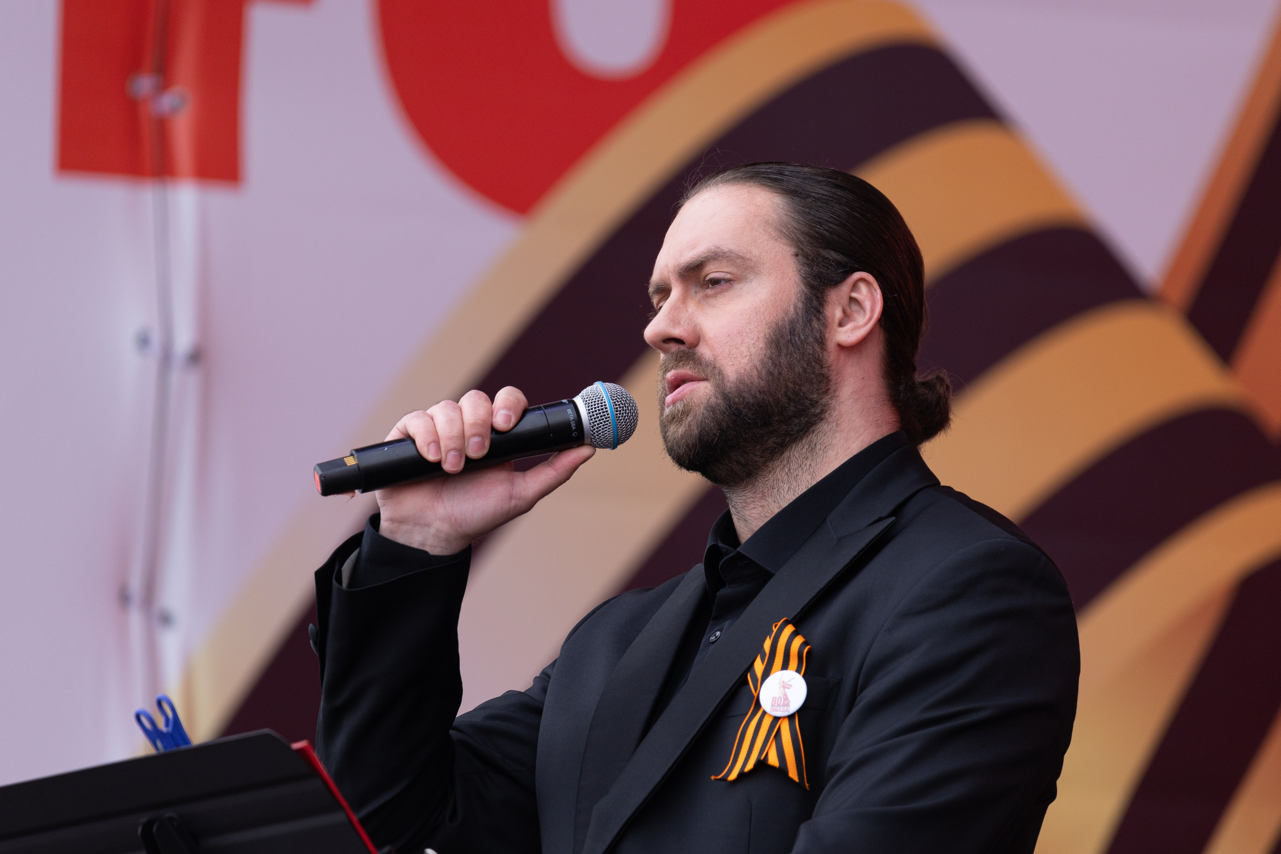 9 мая, выступления 2025 г. Олег Катакинов| Репортажный фотограф в городе у моря (Владивосток)