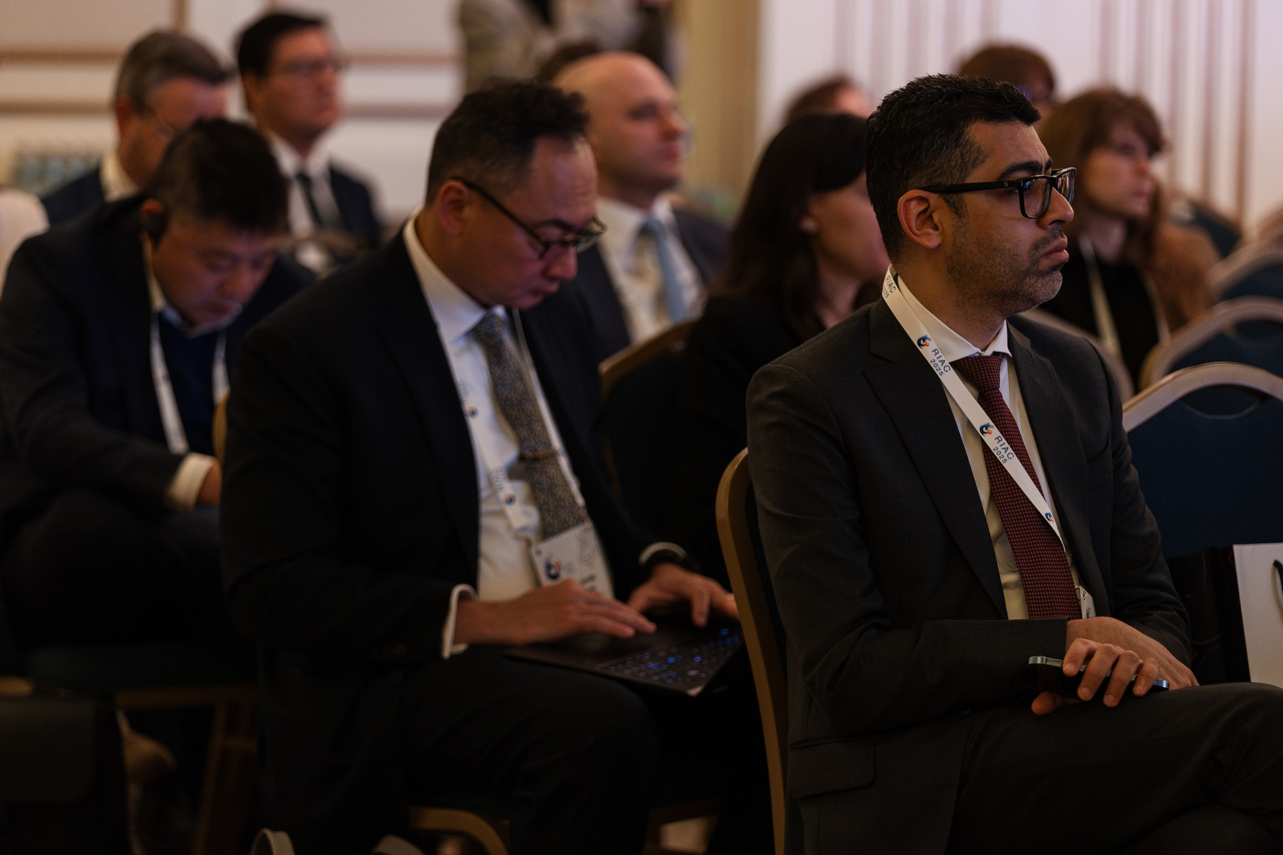 RIAC 2025. Свадебный репортажный фотограф в Москве