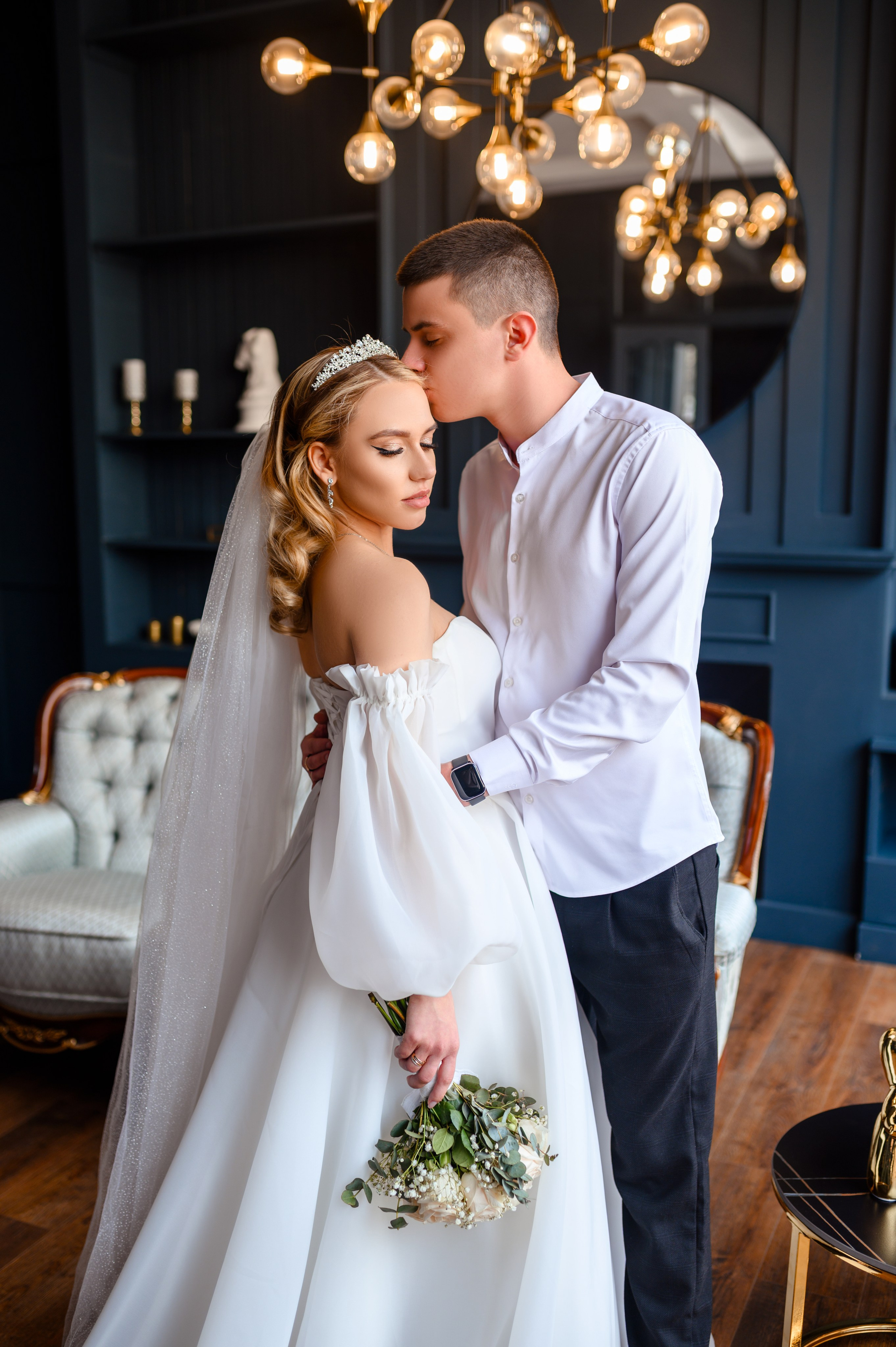 Свадебная фотосессия в фотостудии Аврора зал Эклипс. Семейный и свадебный фотограф в Донецке и Макеевке Дяченко Наталья