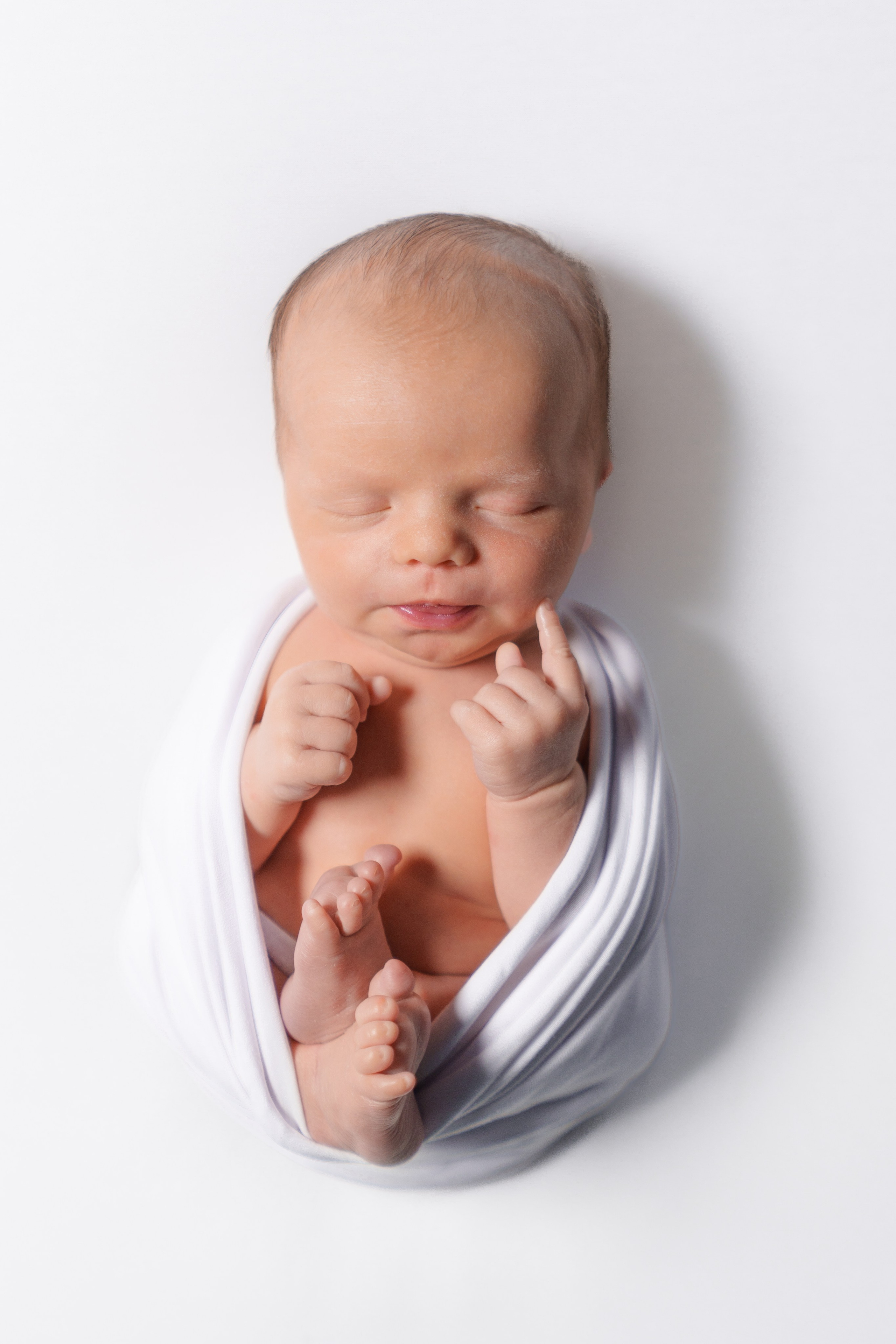 ✨. Профессиональный фотограф новорожденных Тверь