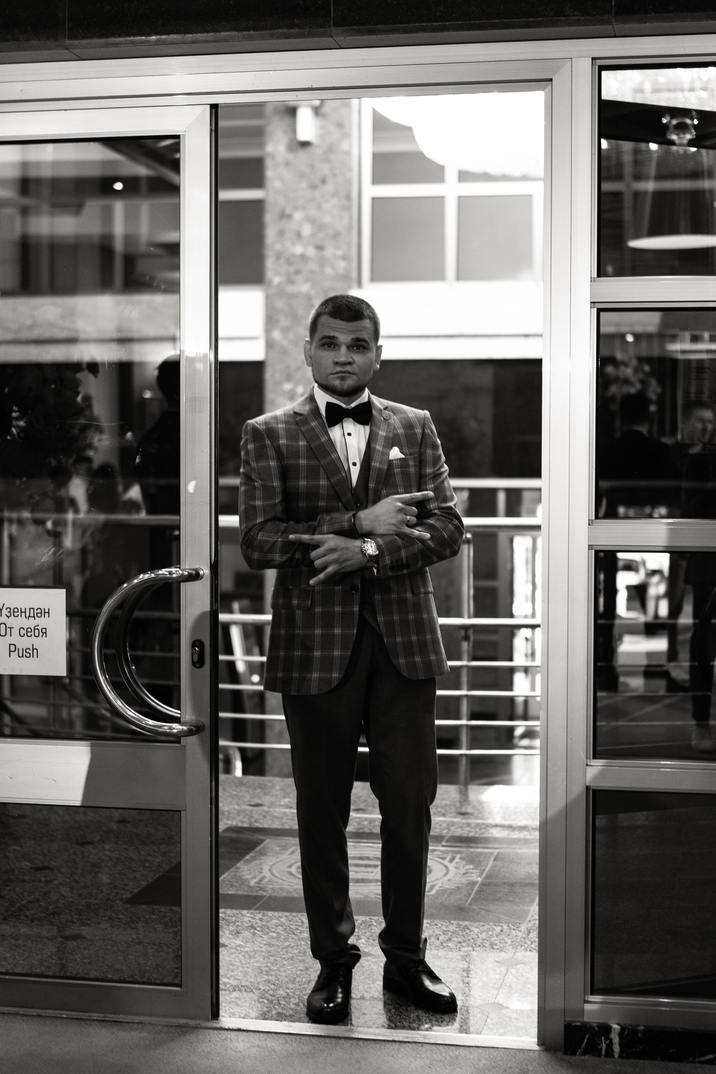 Свадебный фотограф Уфа — Руслан ГабдлисламовЖивые эмоции, красивые кадры, воспоминания на всю жизнь.Работаю по всей Республике Башкортоста. Свадебный фотограф Уфа Руслан Габдлисламов